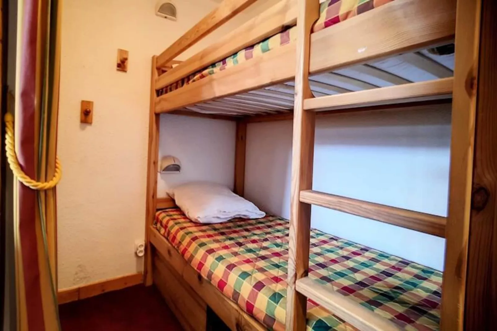 Résidence Cote Brune-Niet-getagd