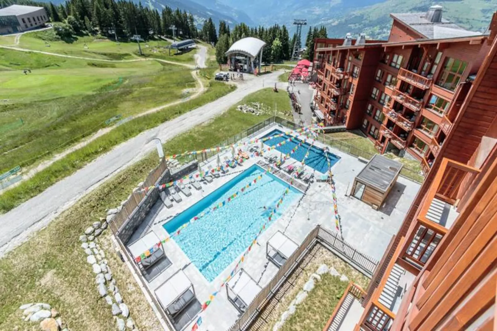 Résidence Les Monarques-Niet-getagd