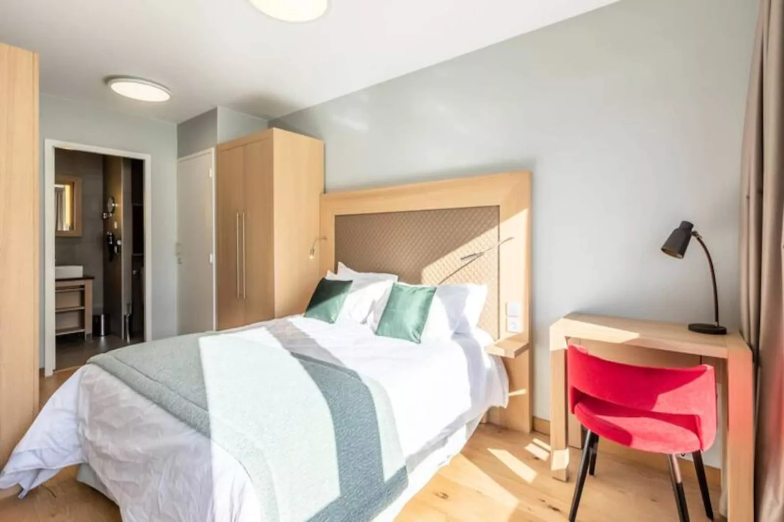 Résidence Les Monarques-Niet-getagd