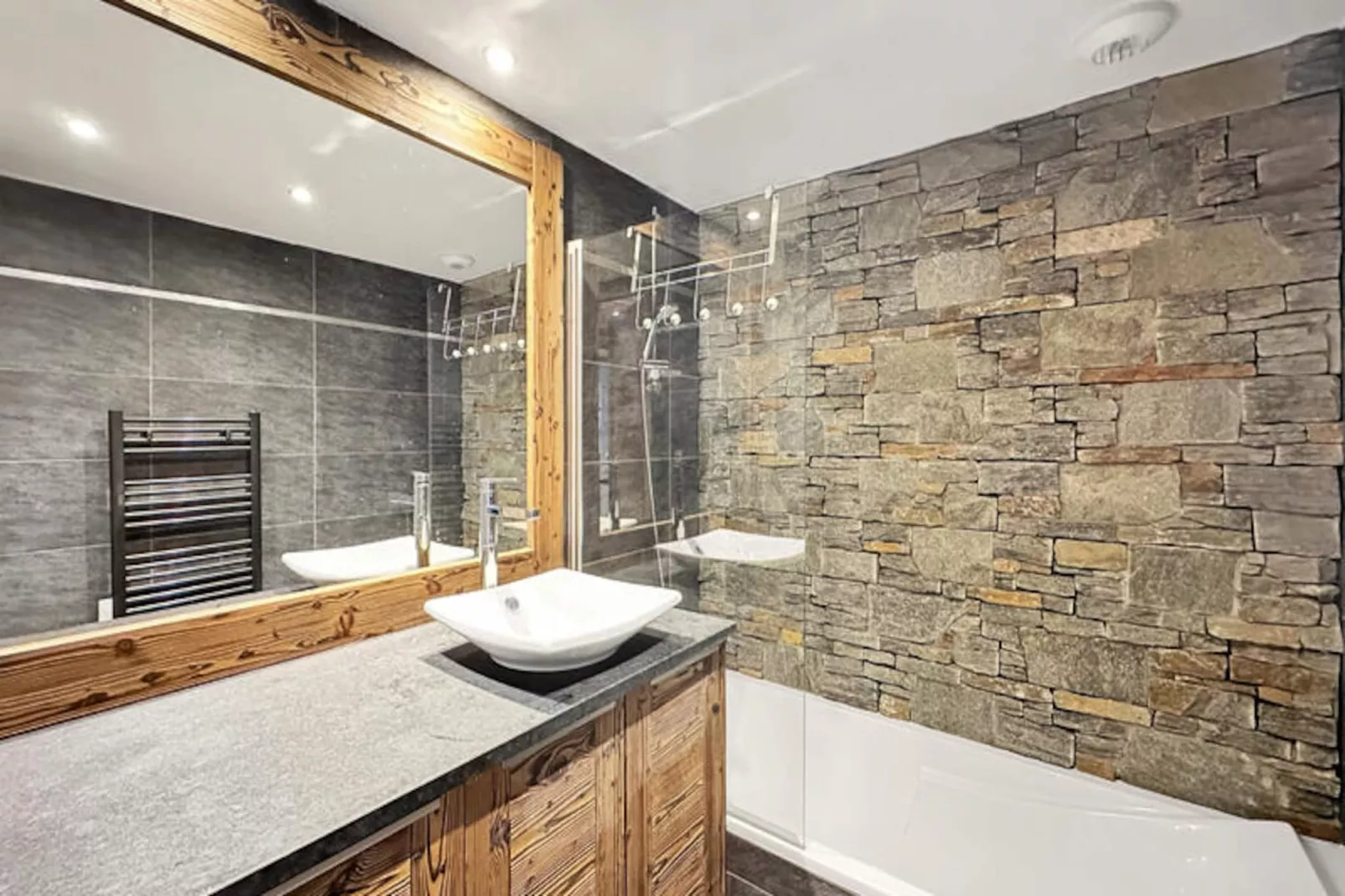 Appartements à Les Carroz-d'Arâches-Niet-getagd