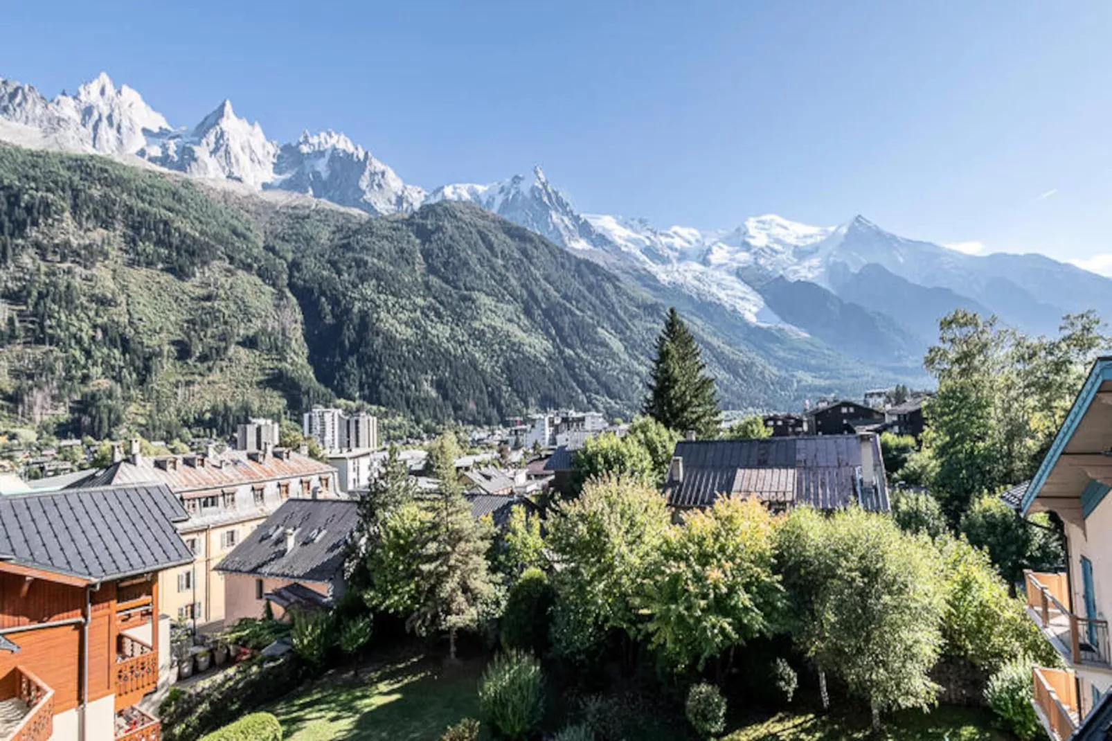 Chalets Du Savoy-Niet-getagd