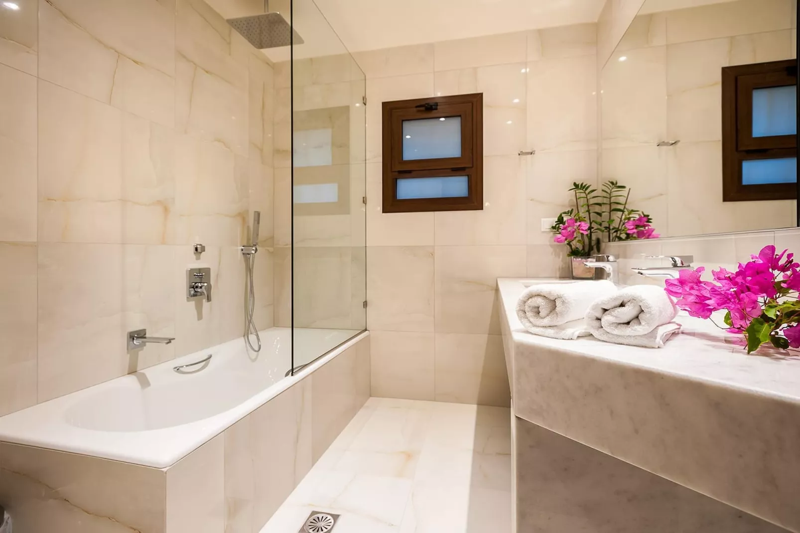 Villa Arhontariki 5prs-Badkamer