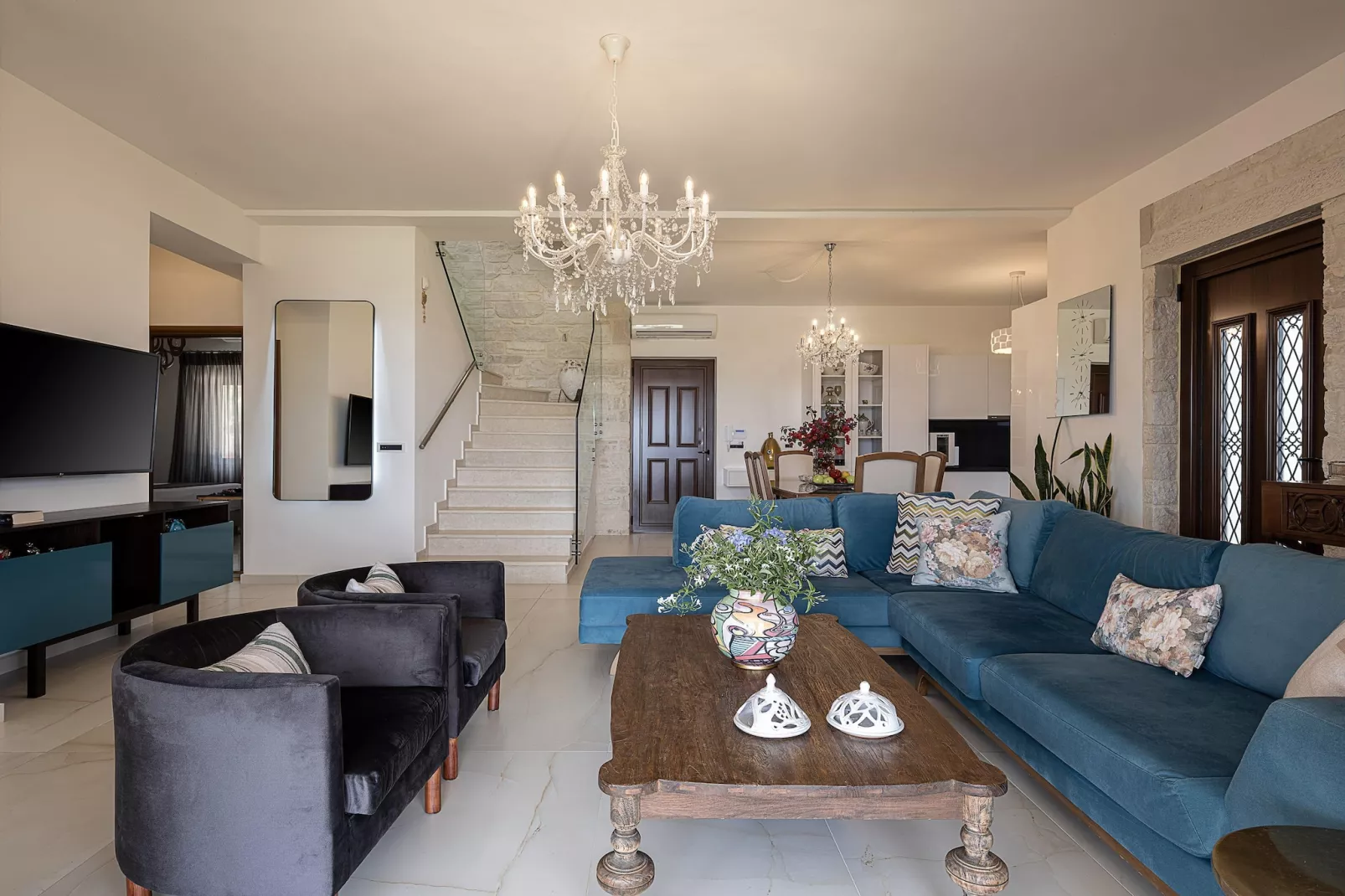 Villa Aloni 5prs-Woonkamer