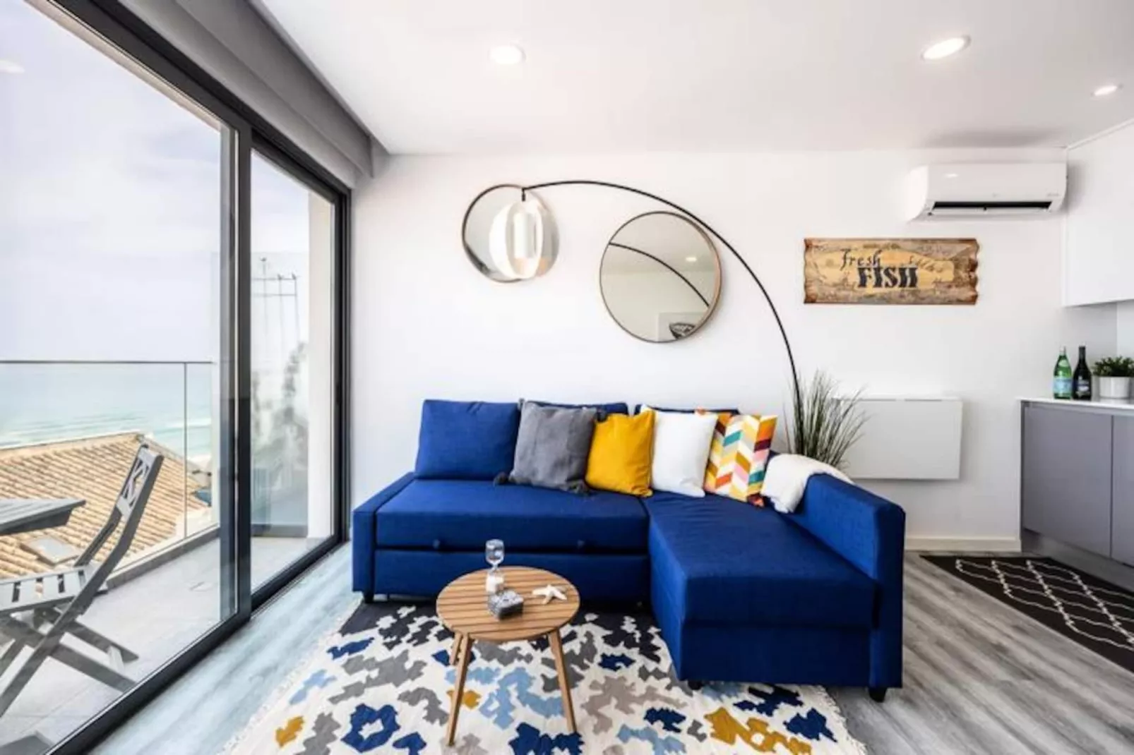 Frontline Seaview Apartment-Niet-getagd