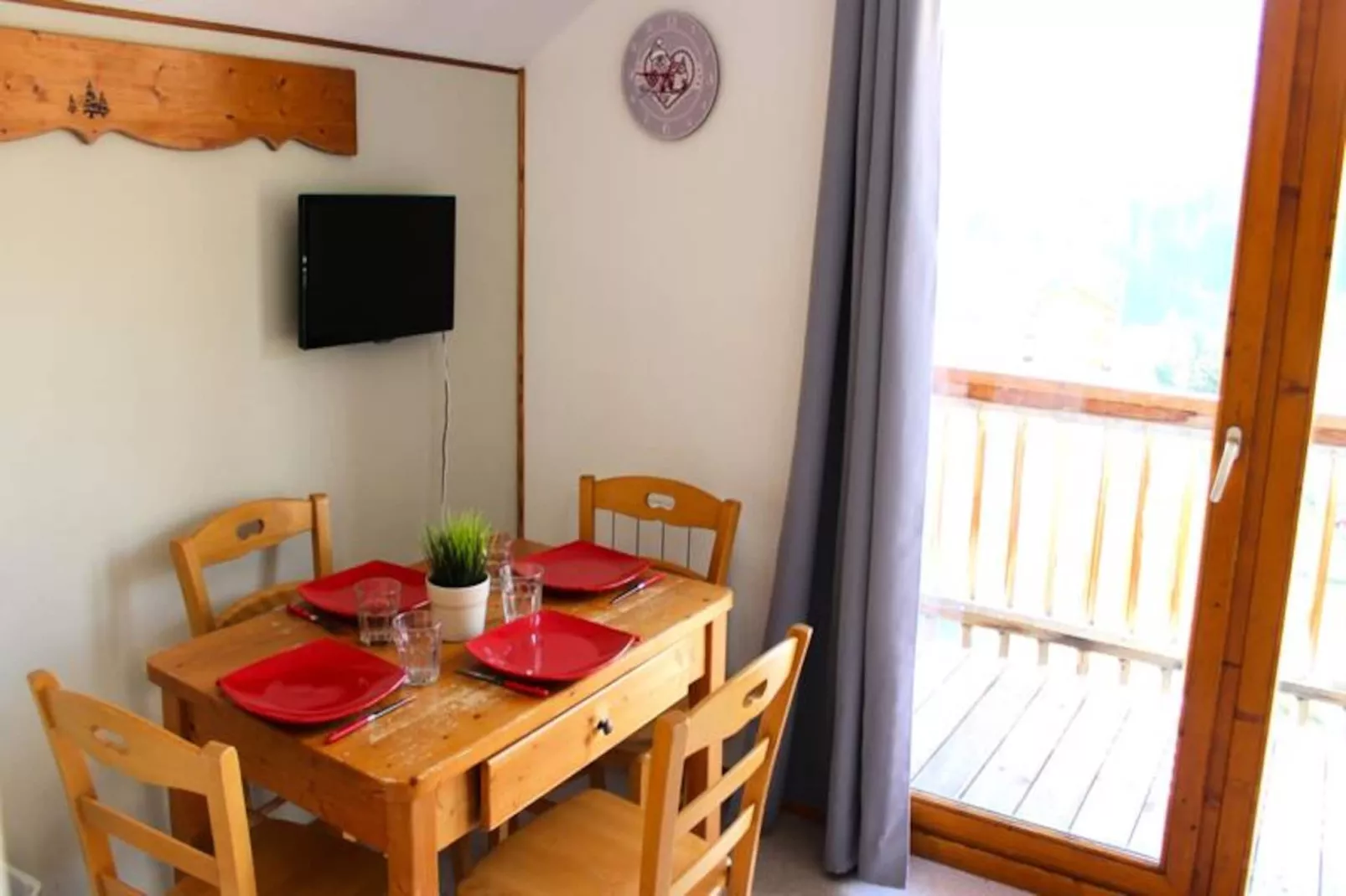 Les Chalets De Superd Fraxinelle-Niet-getagd