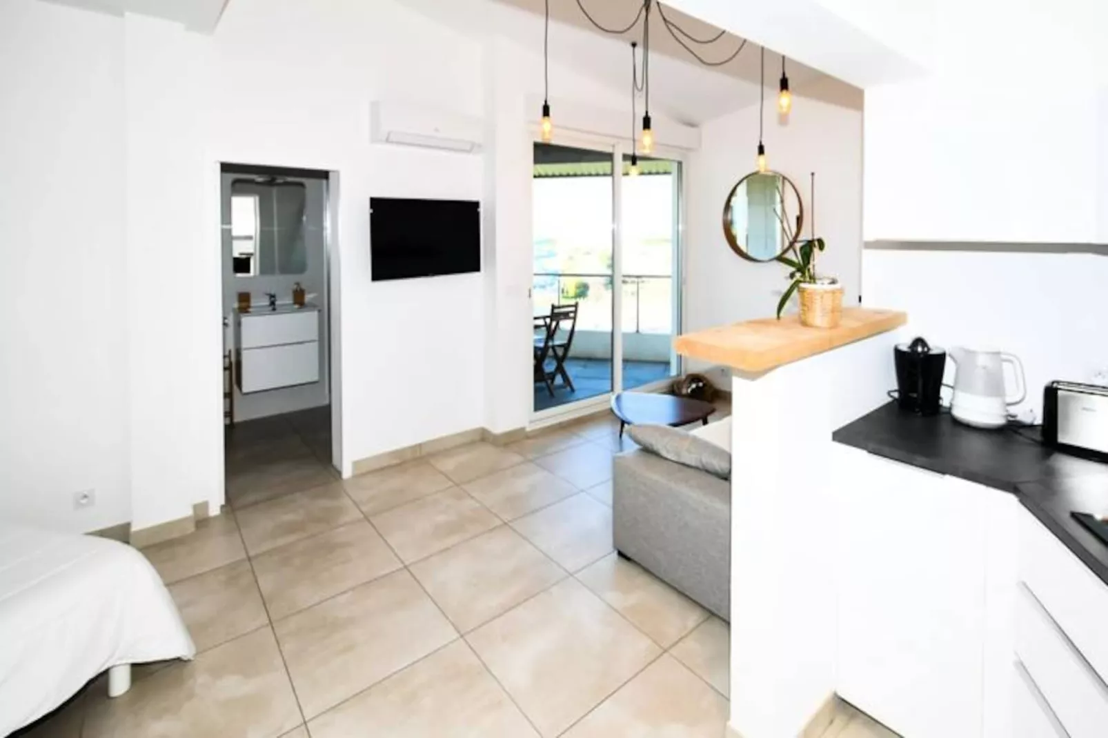 Résidence Le Couchant Studio Vue Mer B401 Dans R&eacute;sidence Avec Acc&egrave;s Priv&eacute; &agrave; La Plage-Niet-getagd