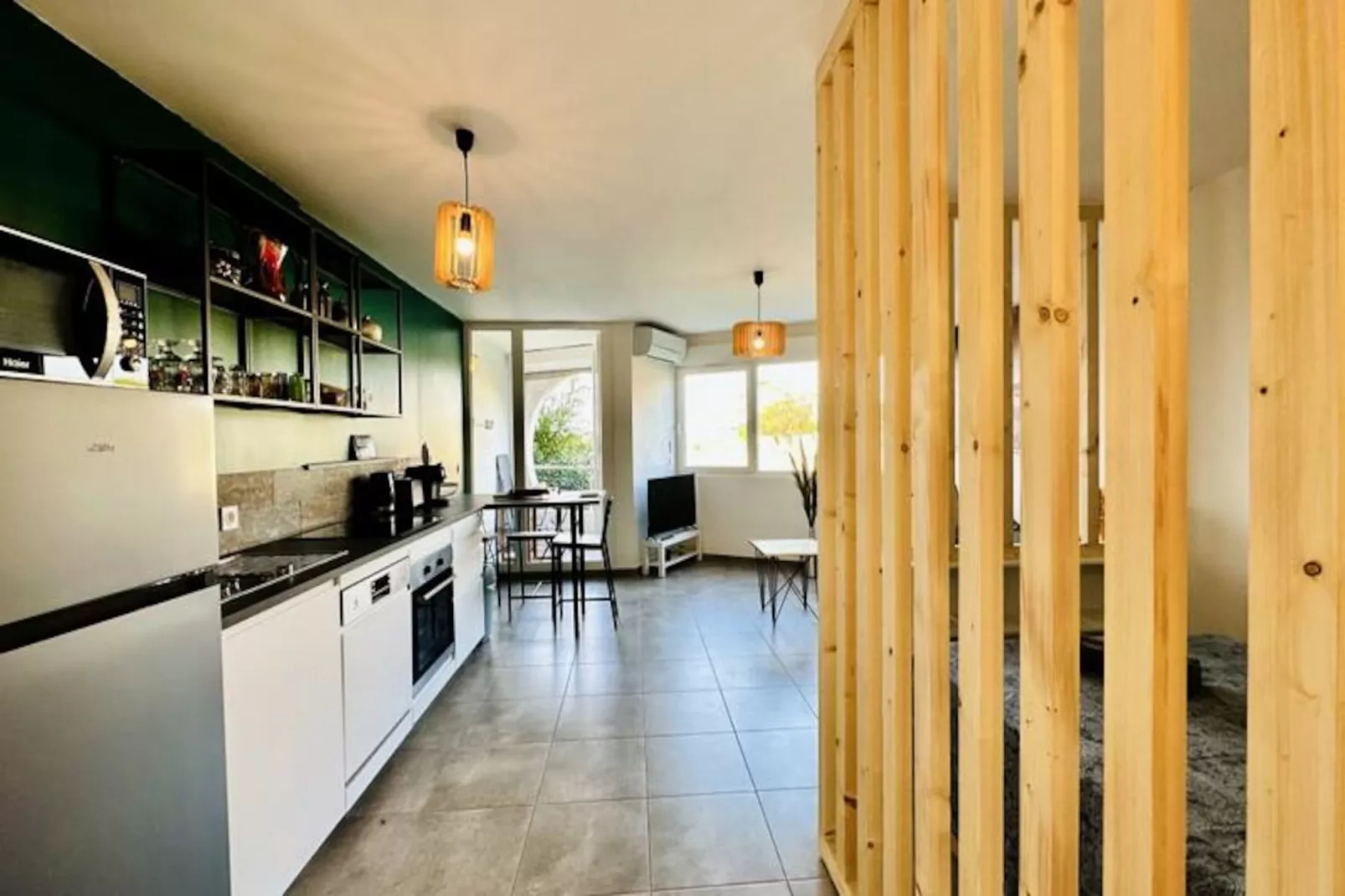 Résidence L'emeraude Au Soleil : Studio Avec Coin Nuit Dans R&eacute;sidence Sur La Plage-Niet-getagd