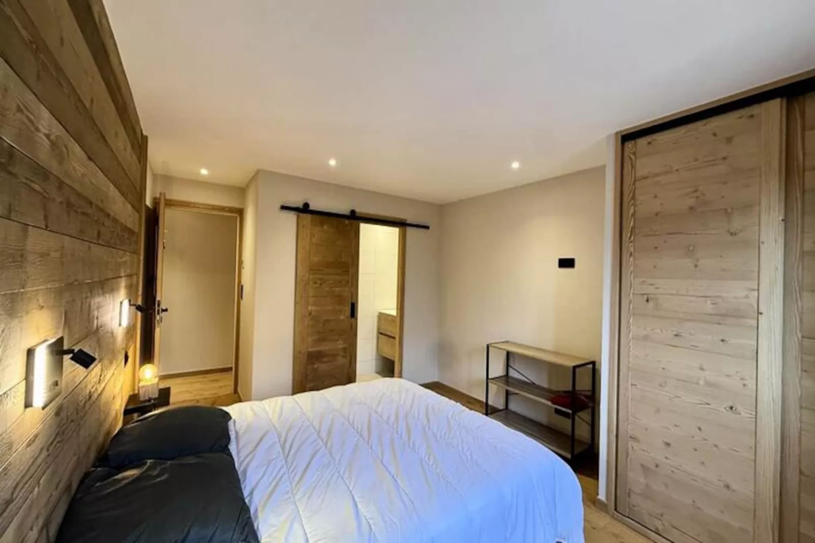 Résidence Complexe Aiguilles-Niet-getagd