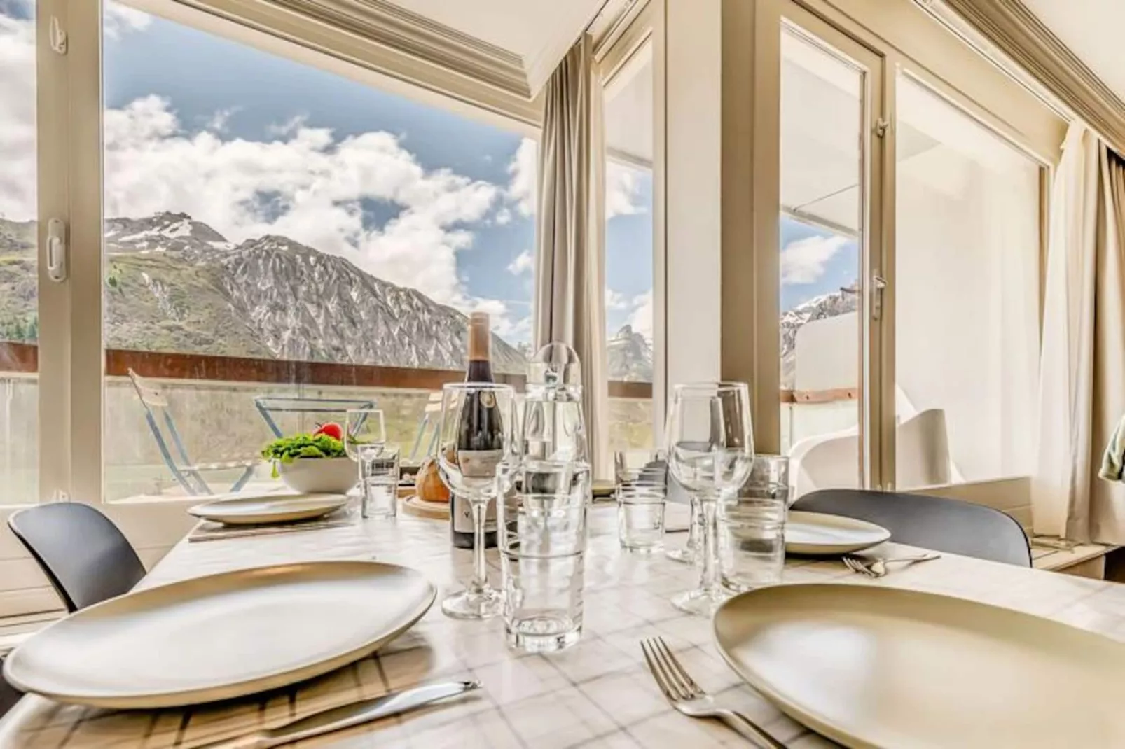 Résidence Combe Folle-Niet-getagd