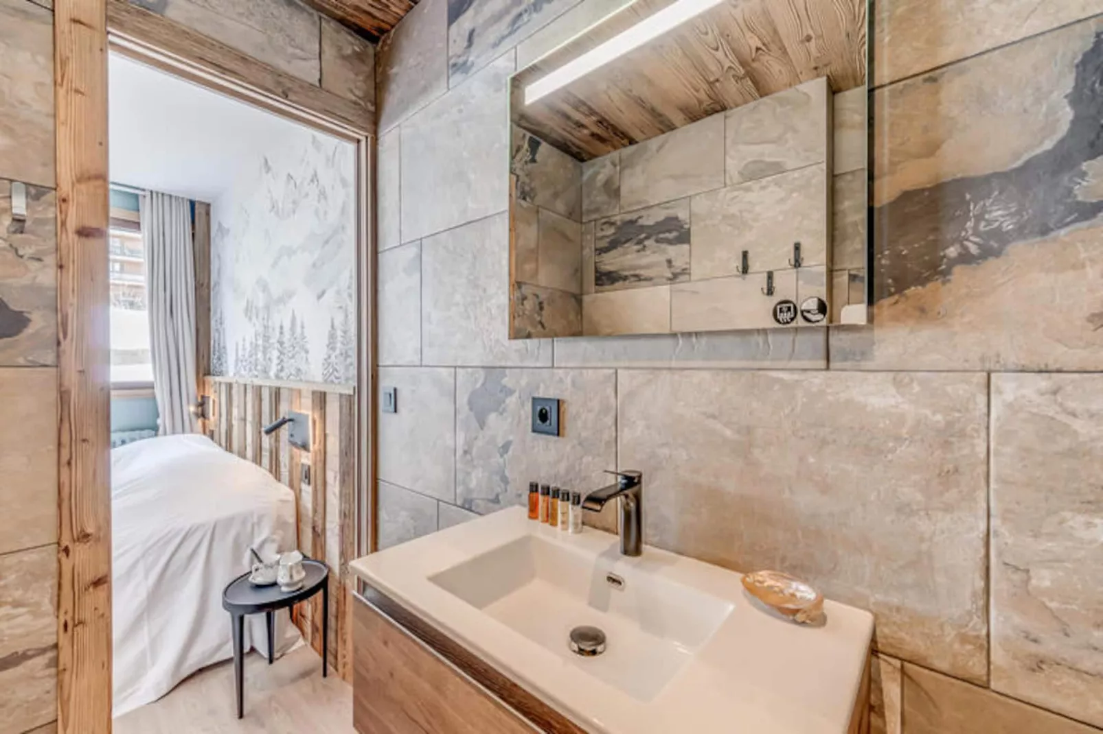 Résidence Cimes-Niet-getagd