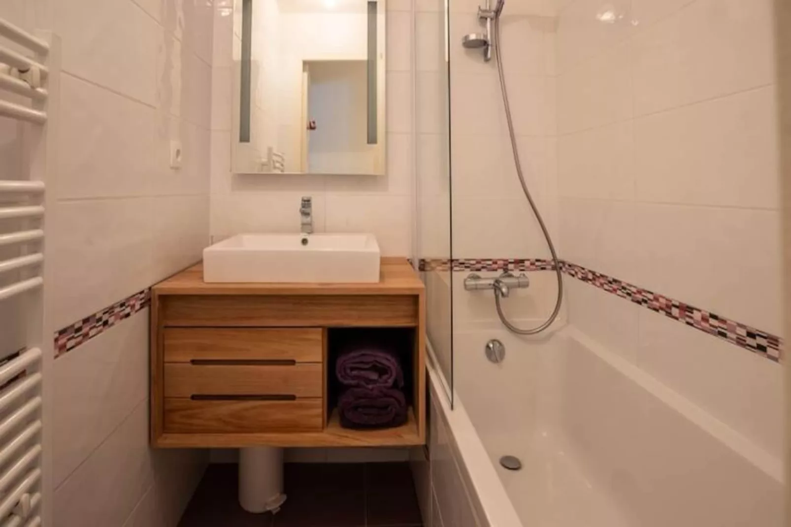 Cybeles 8 - Niet-getagd