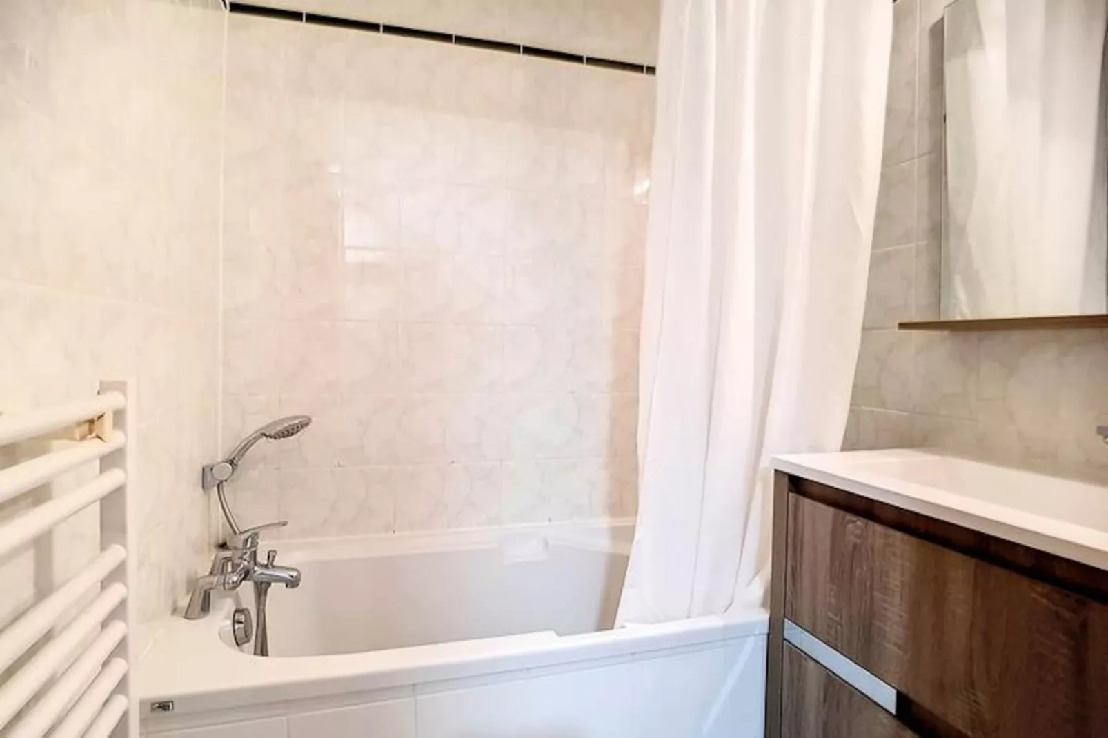 Résidence Cote D'or-Niet-getagd