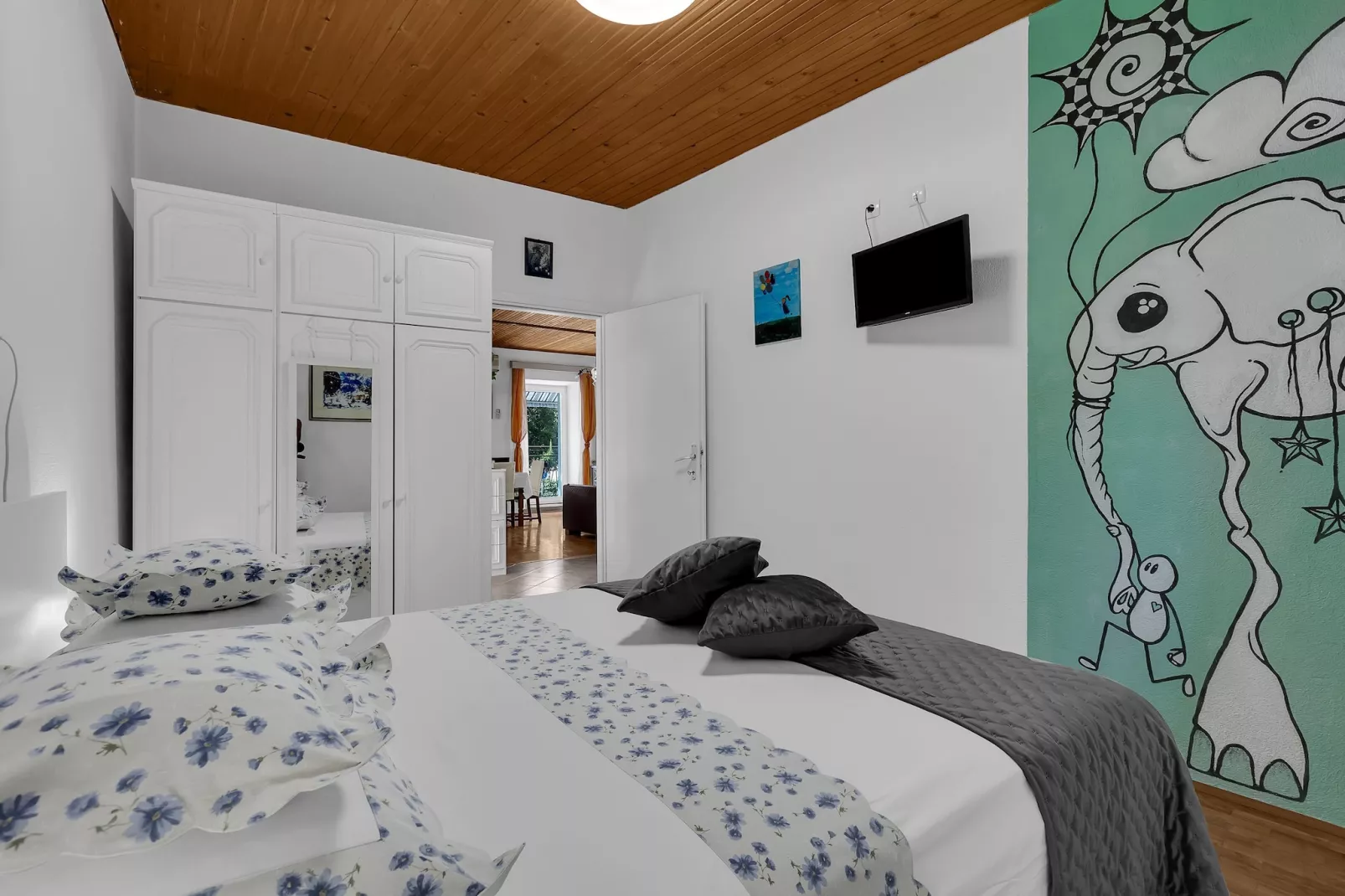 Apartments Kata - Three Bedroom Apartment with Balcony-Slaapkamer