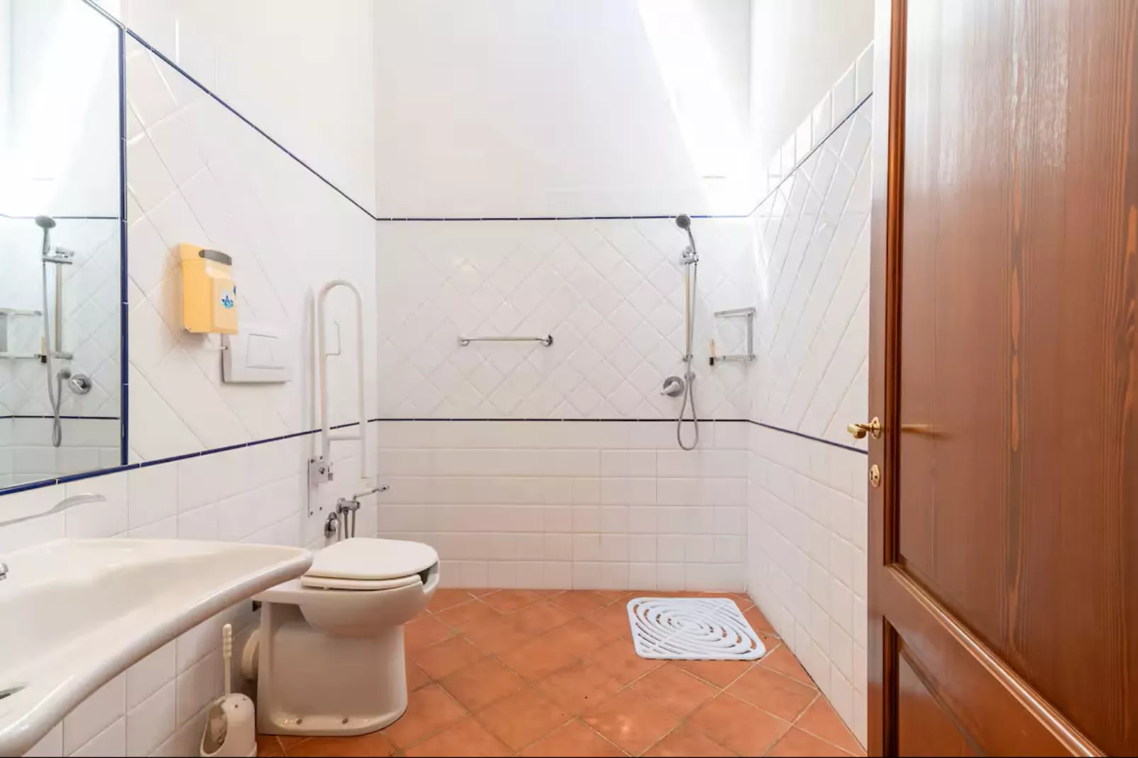 Falegnameria-Badkamer