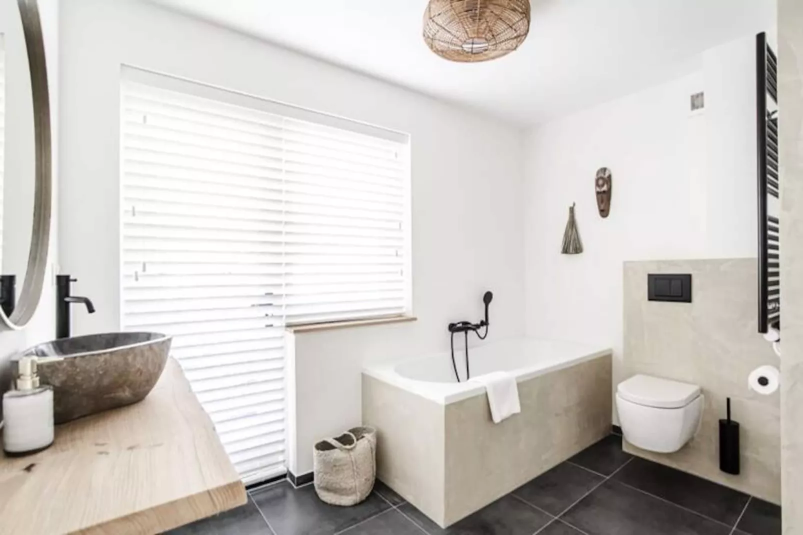 Marley&rsquo;s Beachhouse - Luxury Guest Room With Balcony-Niet-getagd