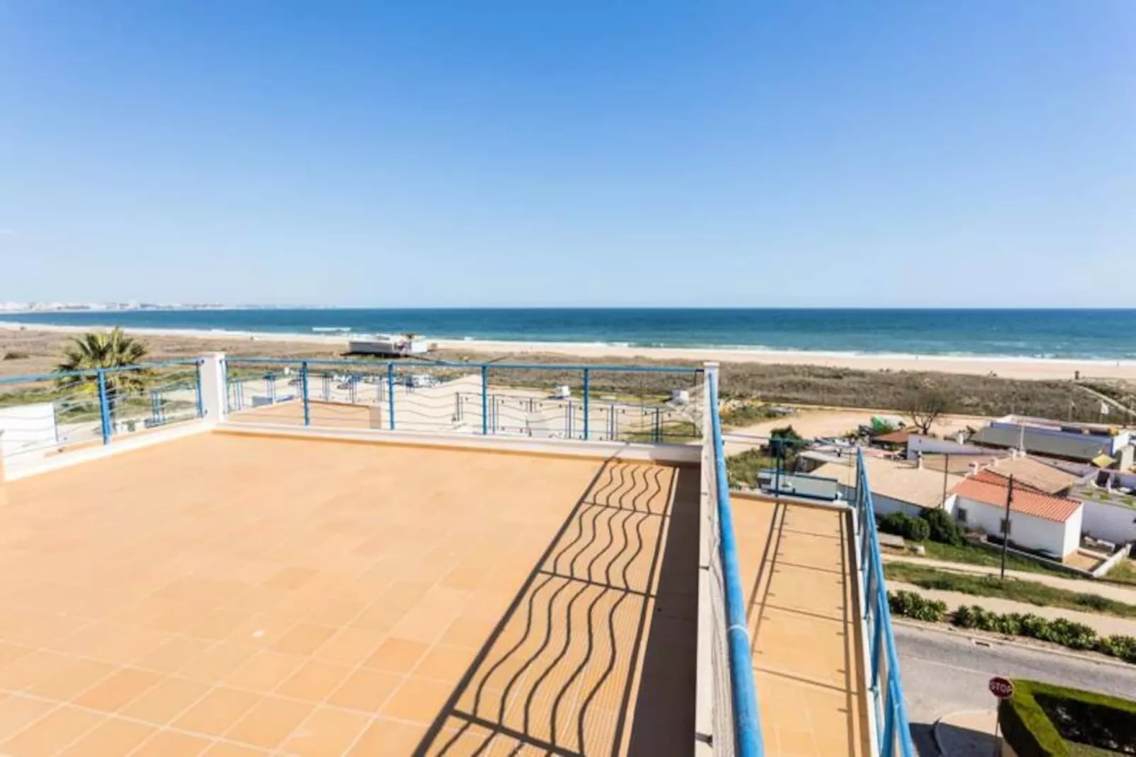 Meia Praia View Apartment-Niet-getagd