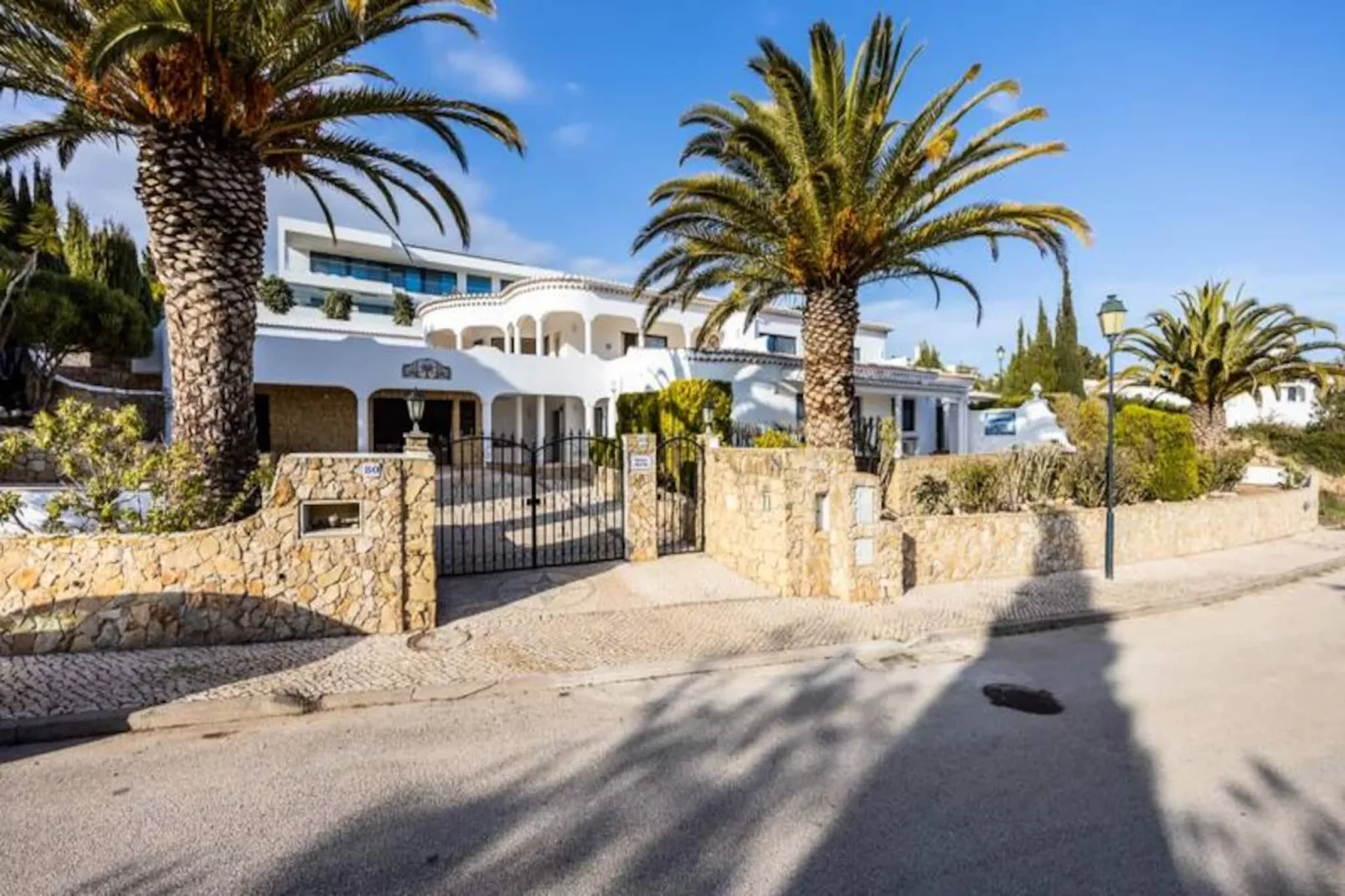 Fortaleza Sea View Villa Miramar - Two Bed Downstairs Apartment-Niet-getagd