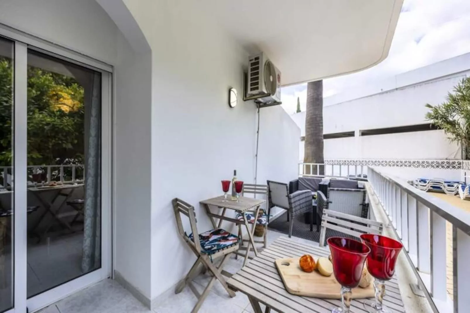 Condo R&eacute;nov&eacute; Au Bord De La Piscine - Au Coeur De Carvoeiro !-Niet-getagd