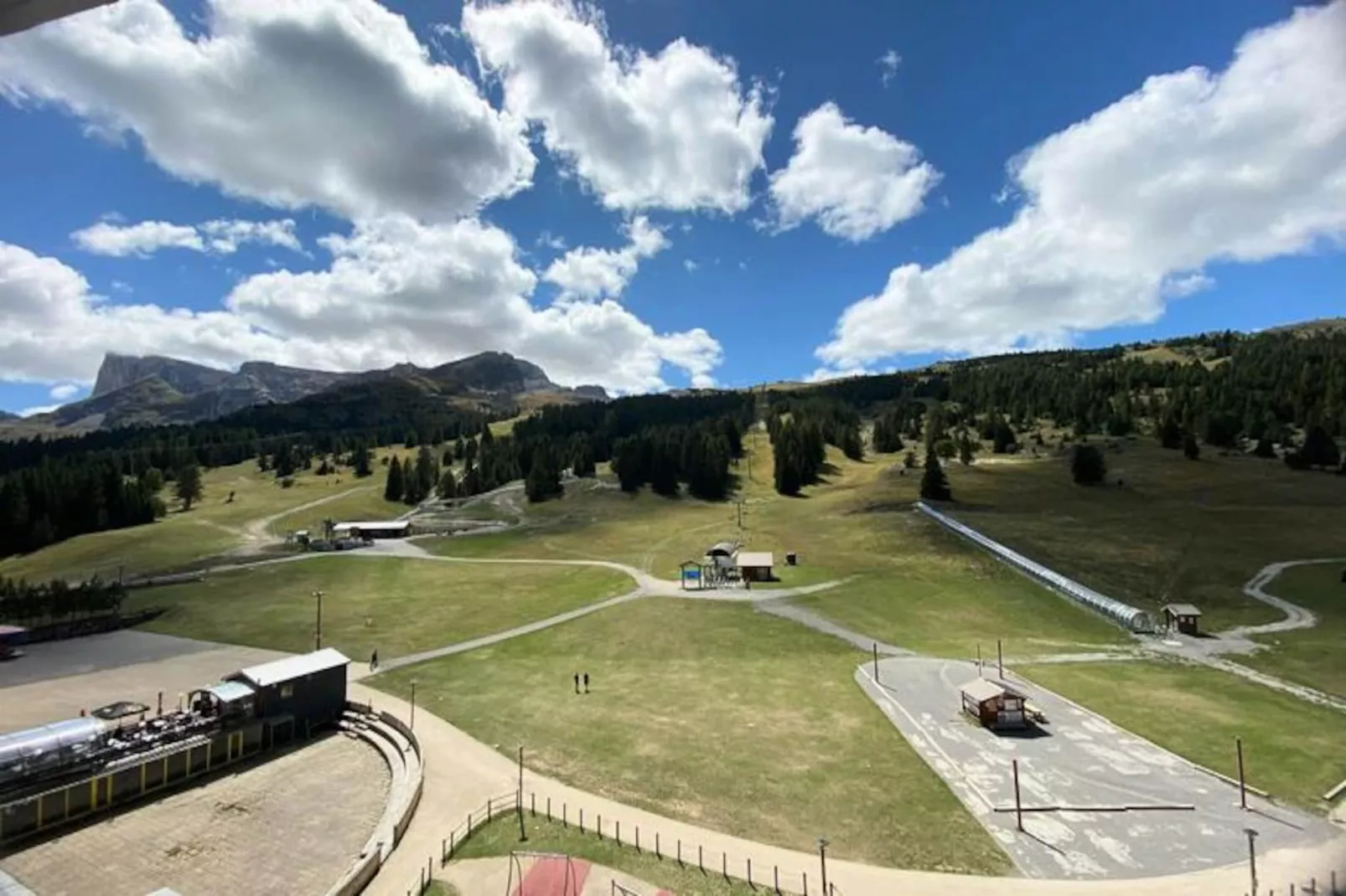 Résidence Le Bois D'aurouze-Niet-getagd