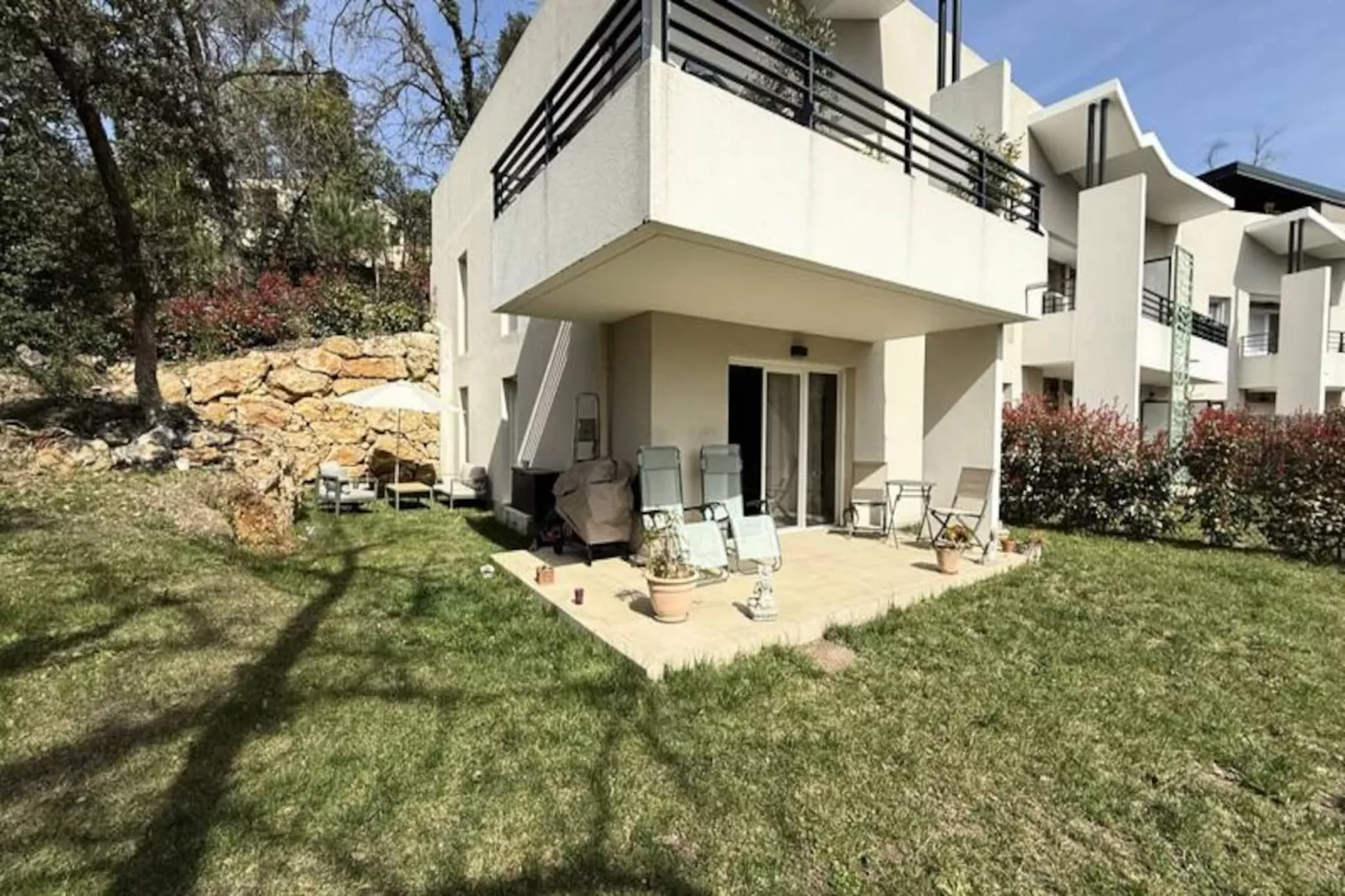 Appartement Cosy - Jardin - Piscine-Niet-getagd