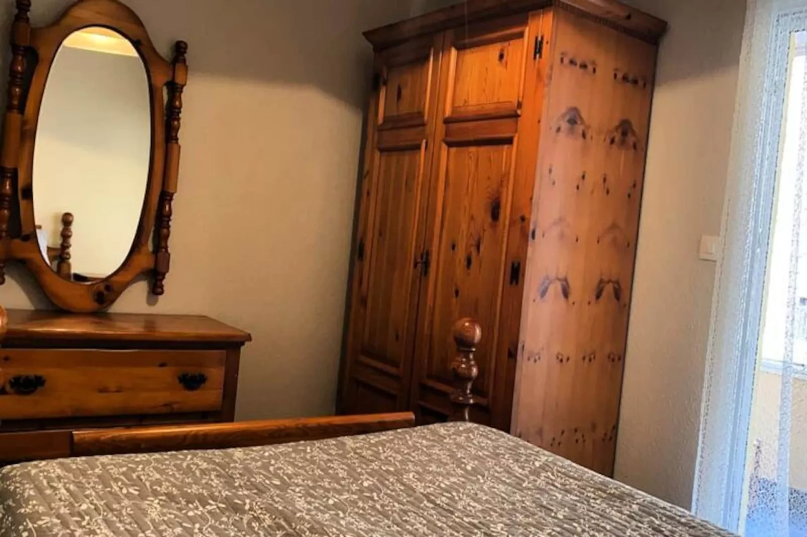 Beau T2 Bis Traversant Idéalement Situé-Niet-getagd