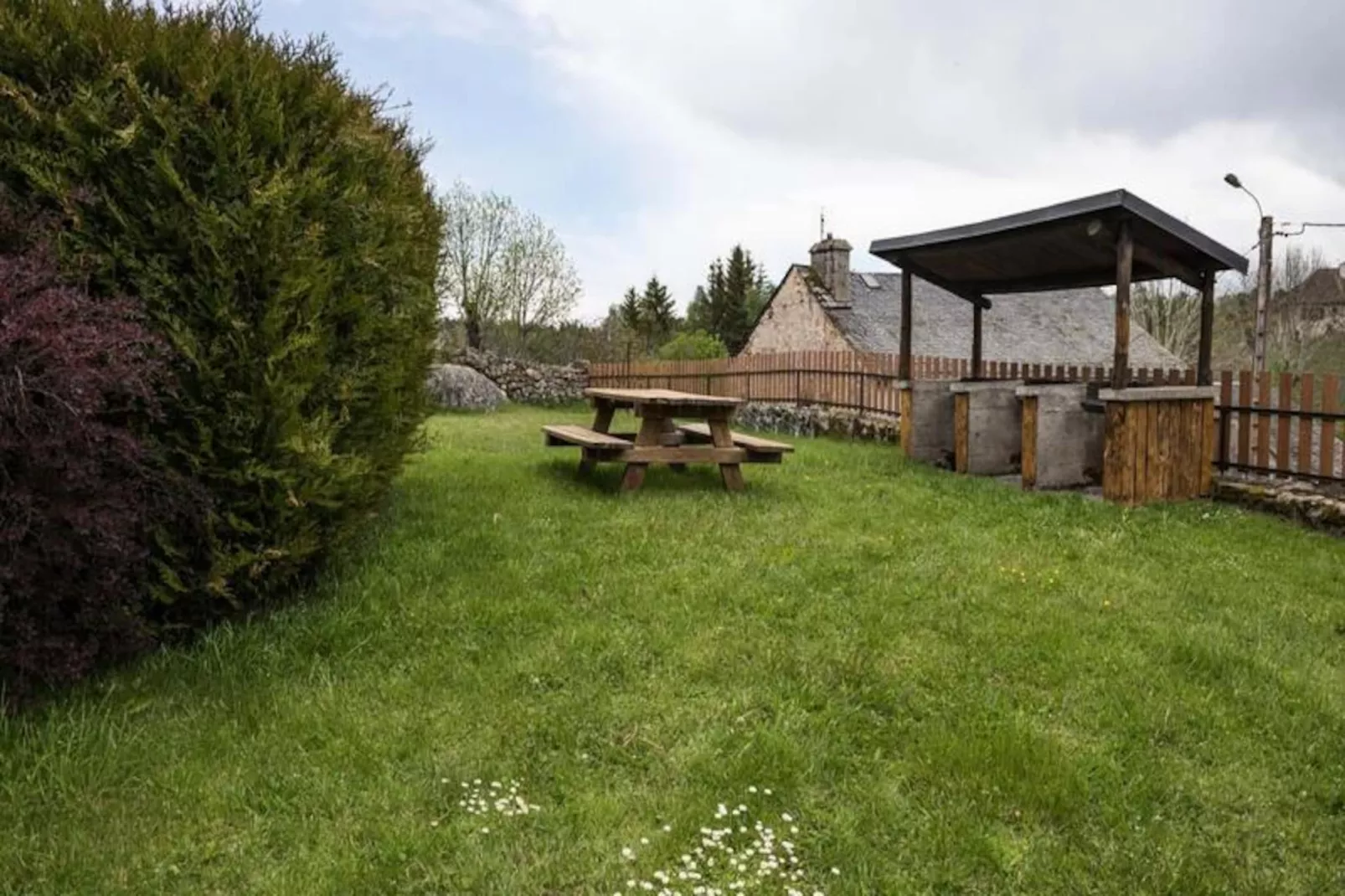 Gîte de France Le gîte gévaudan, 6/7 personnes au bacon 2 épis-Niet-getagd