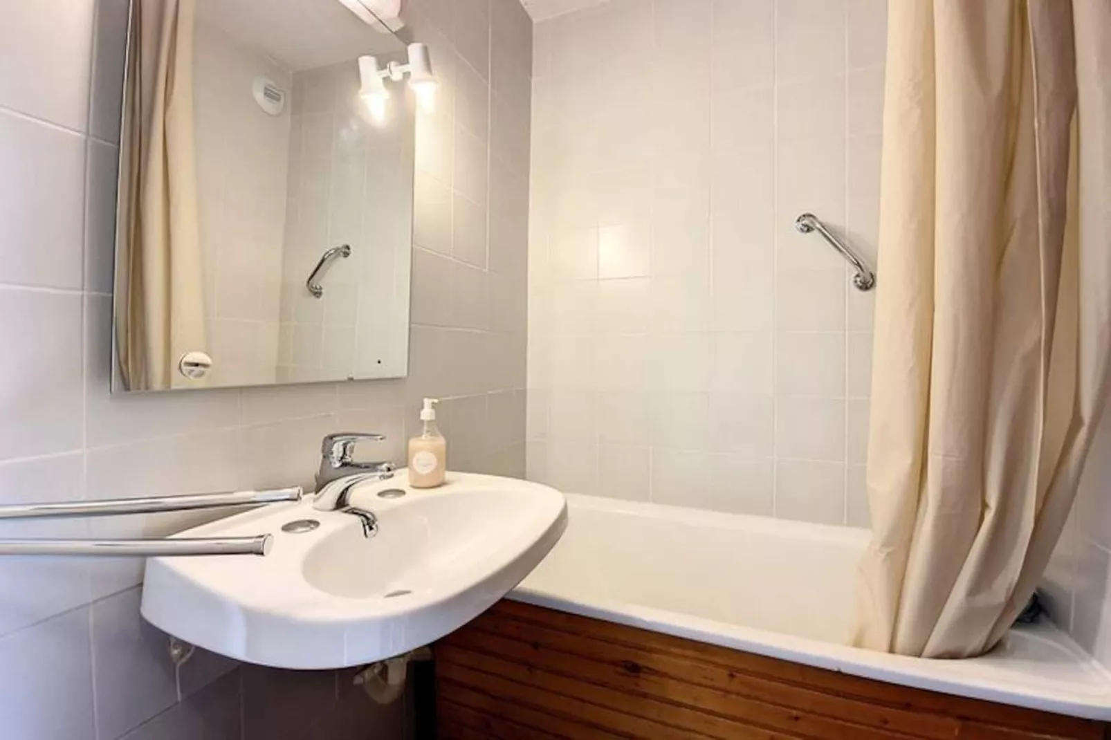 Résidence Tougnette-Niet-getagd