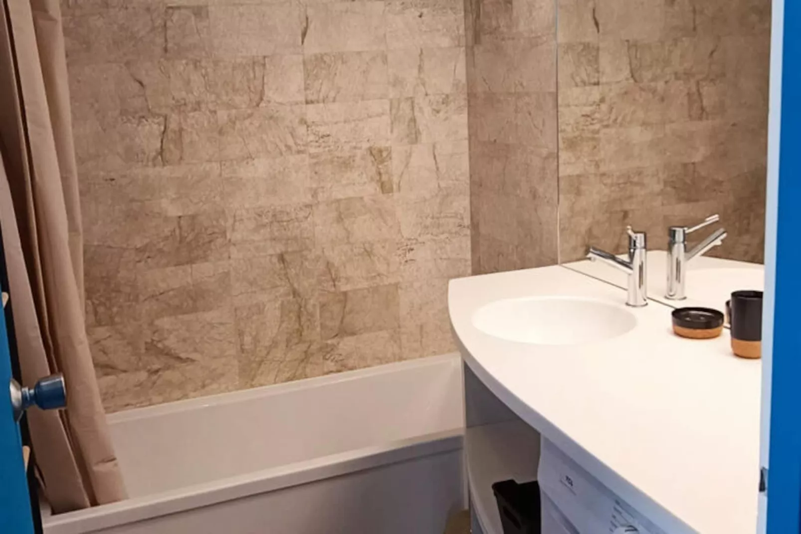 Appartements à Les Sables d'Olonne-Niet-getagd