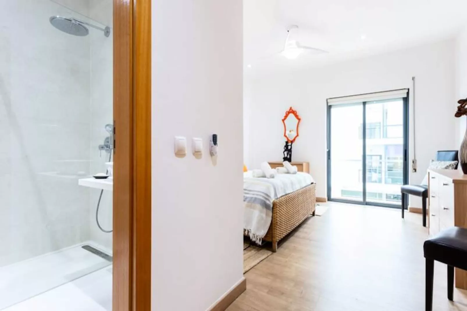 Artistic And Stylish Apartment-Niet-getagd