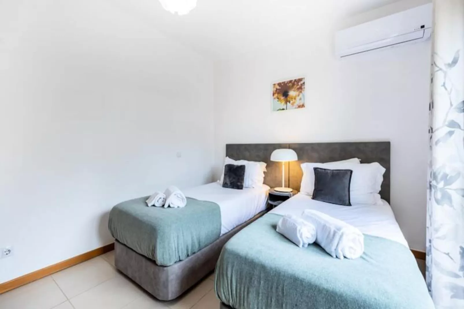 Supreme Lodge Burgau-Niet-getagd