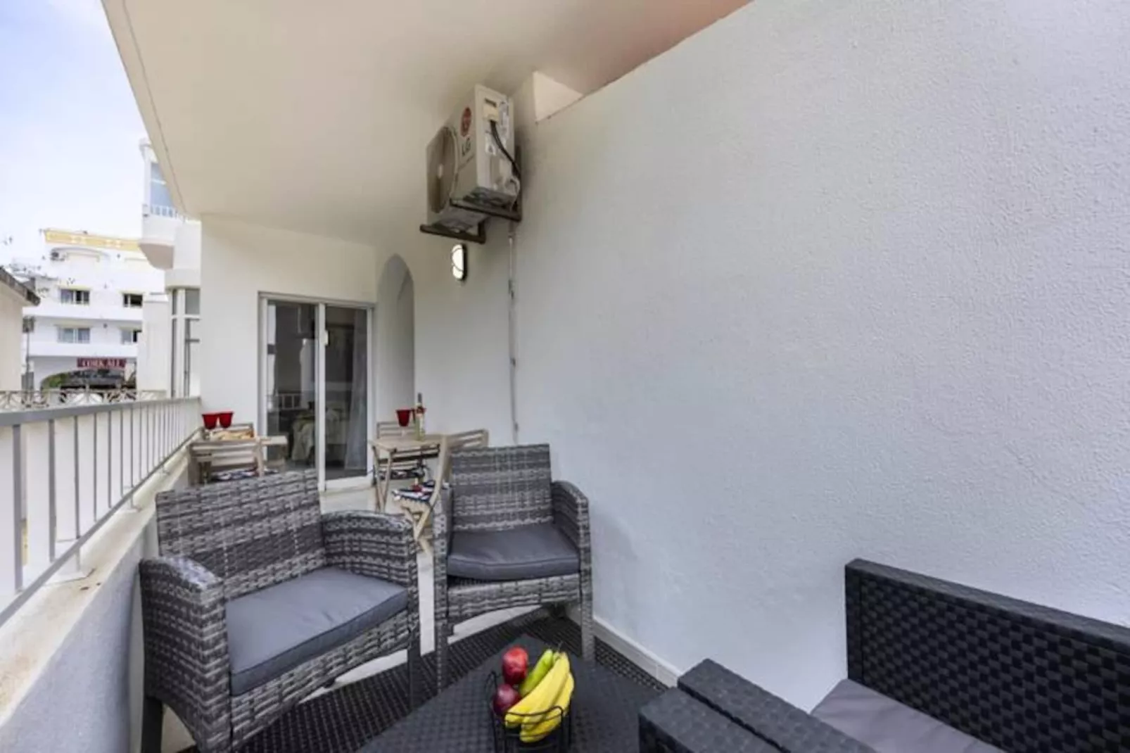 Condo R&eacute;nov&eacute; Au Bord De La Piscine - Au Coeur De Carvoeiro !-Niet-getagd