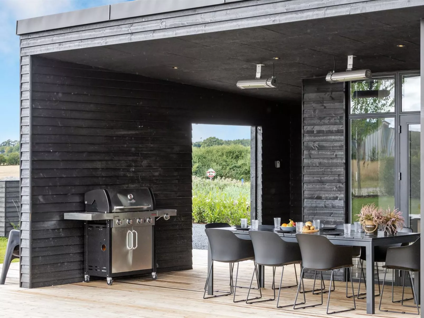 "Emelina" - 300m from the sea-Buiten