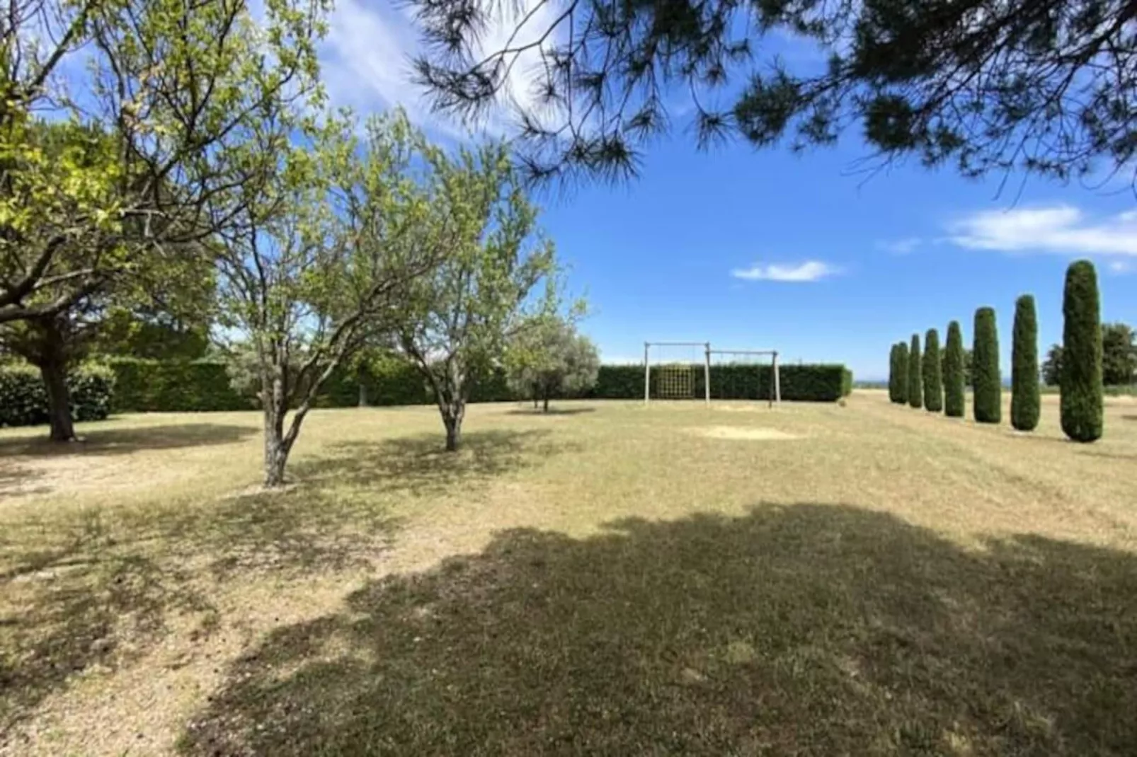 04b5 : Beau Studio Dans Un Mas Proven&ccedil;al - Piscine-Niet-getagd