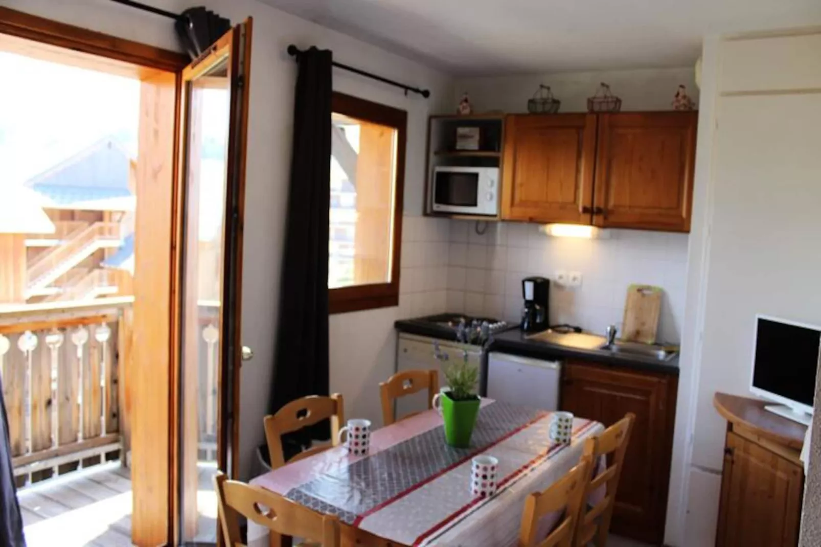 Les Chalets De Superd Heliantheme-Niet-getagd