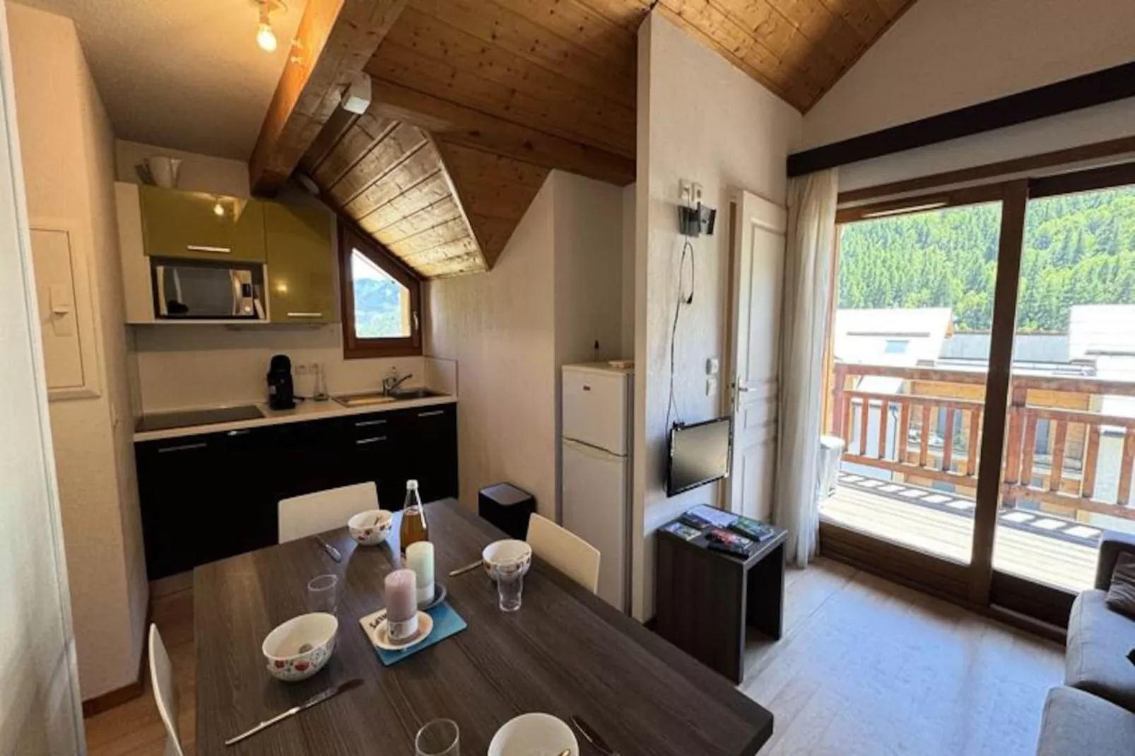 Résidence Eterlou-Niet-getagd