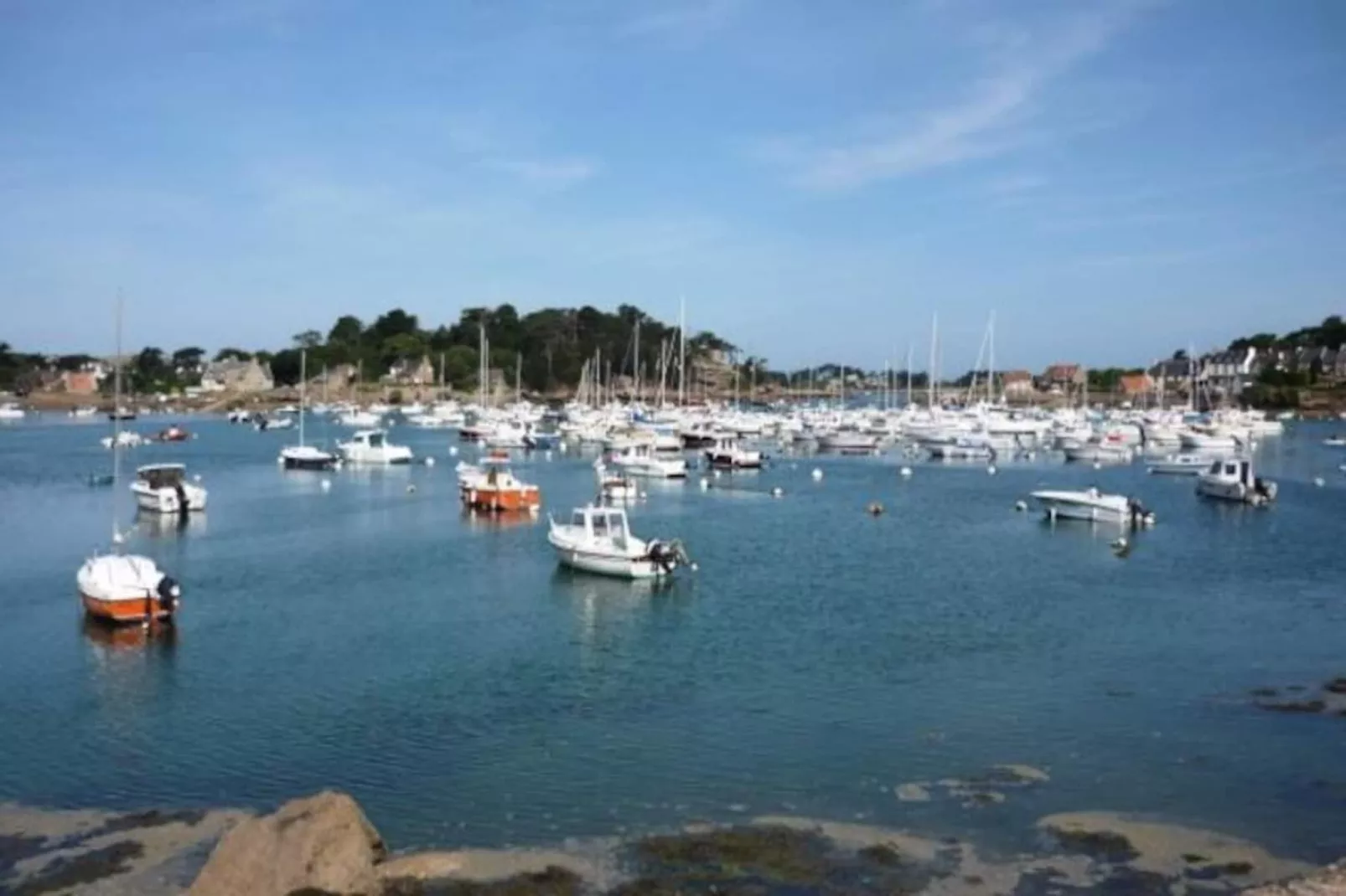 Résidence C03-perros Guirec-Niet-getagd