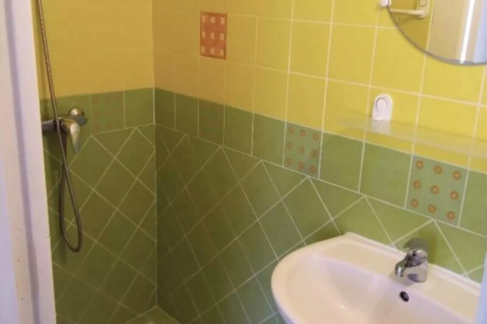 Résidence G&icirc;te De La Cave - Charmant G&icirc;te Proven&ccedil;al Avec Une Chambre-Niet-getagd