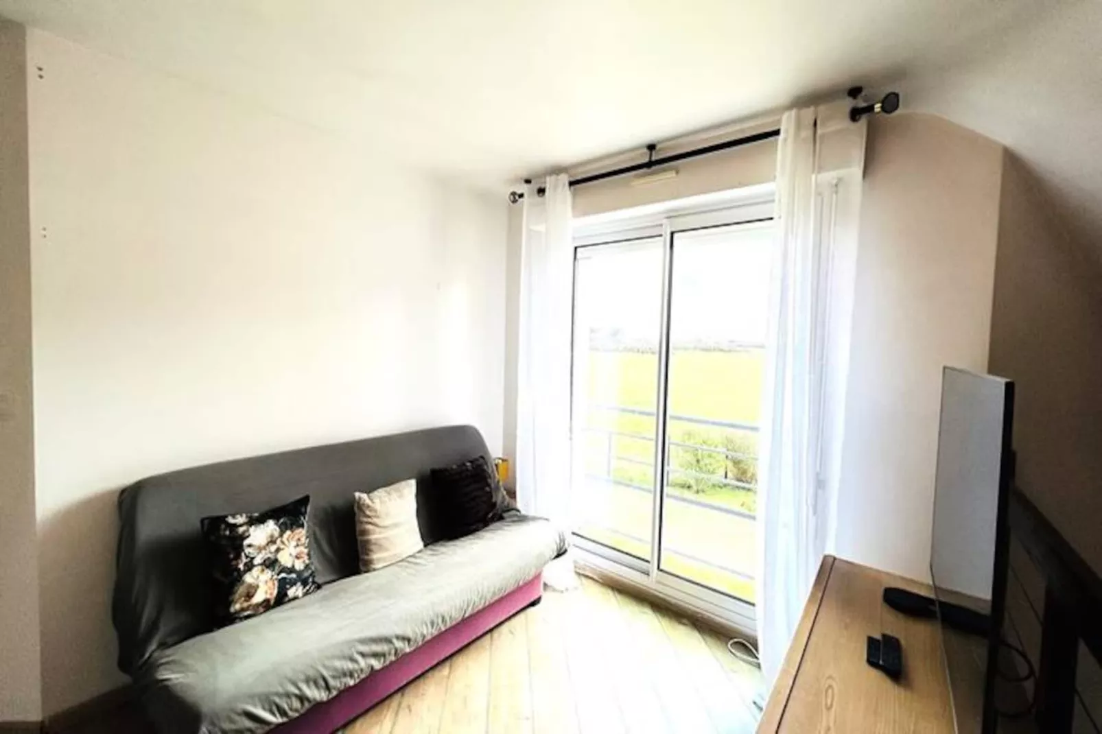 Résidence Eva-ploemeur-Niet-getagd