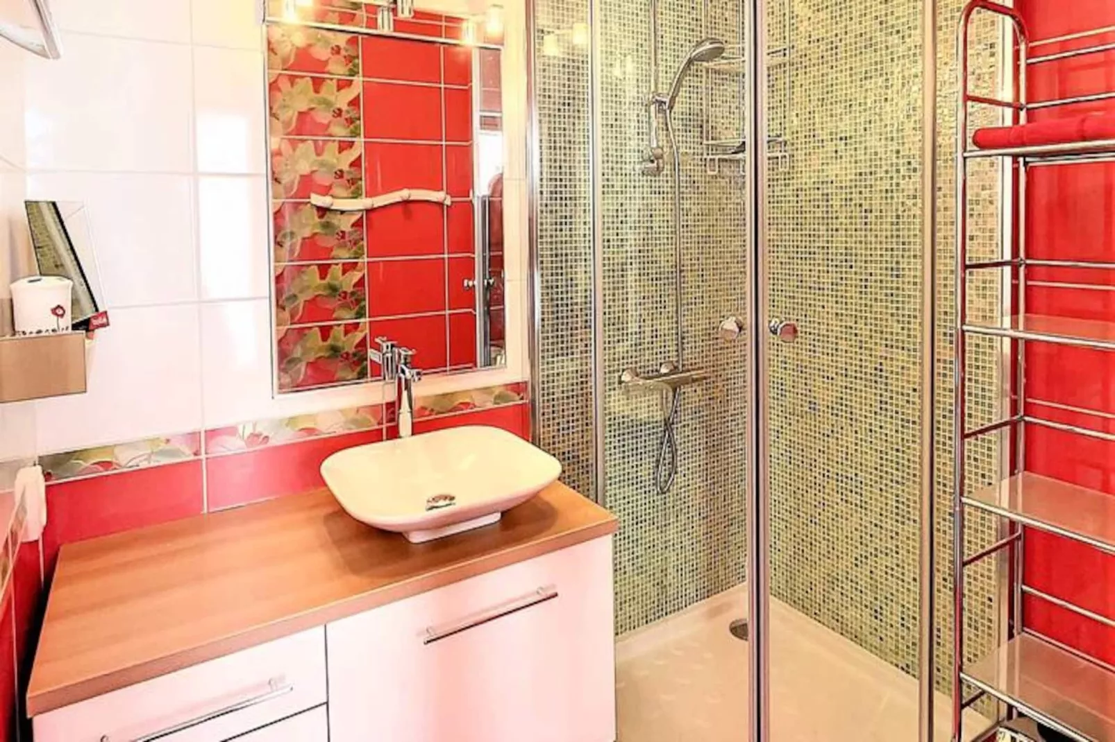 Résidence Baikonour-Niet-getagd