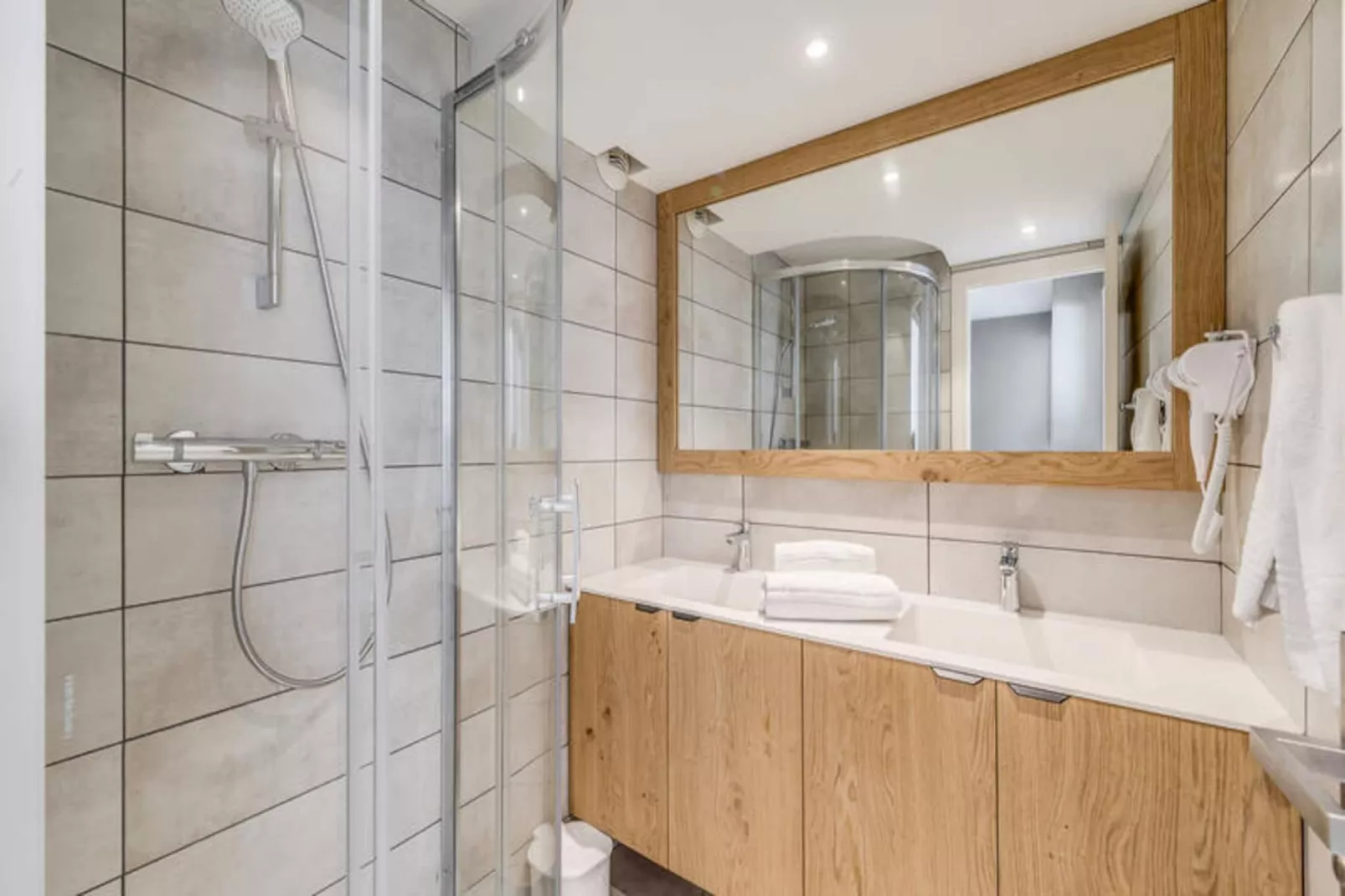 Résidence Palafour-Niet-getagd