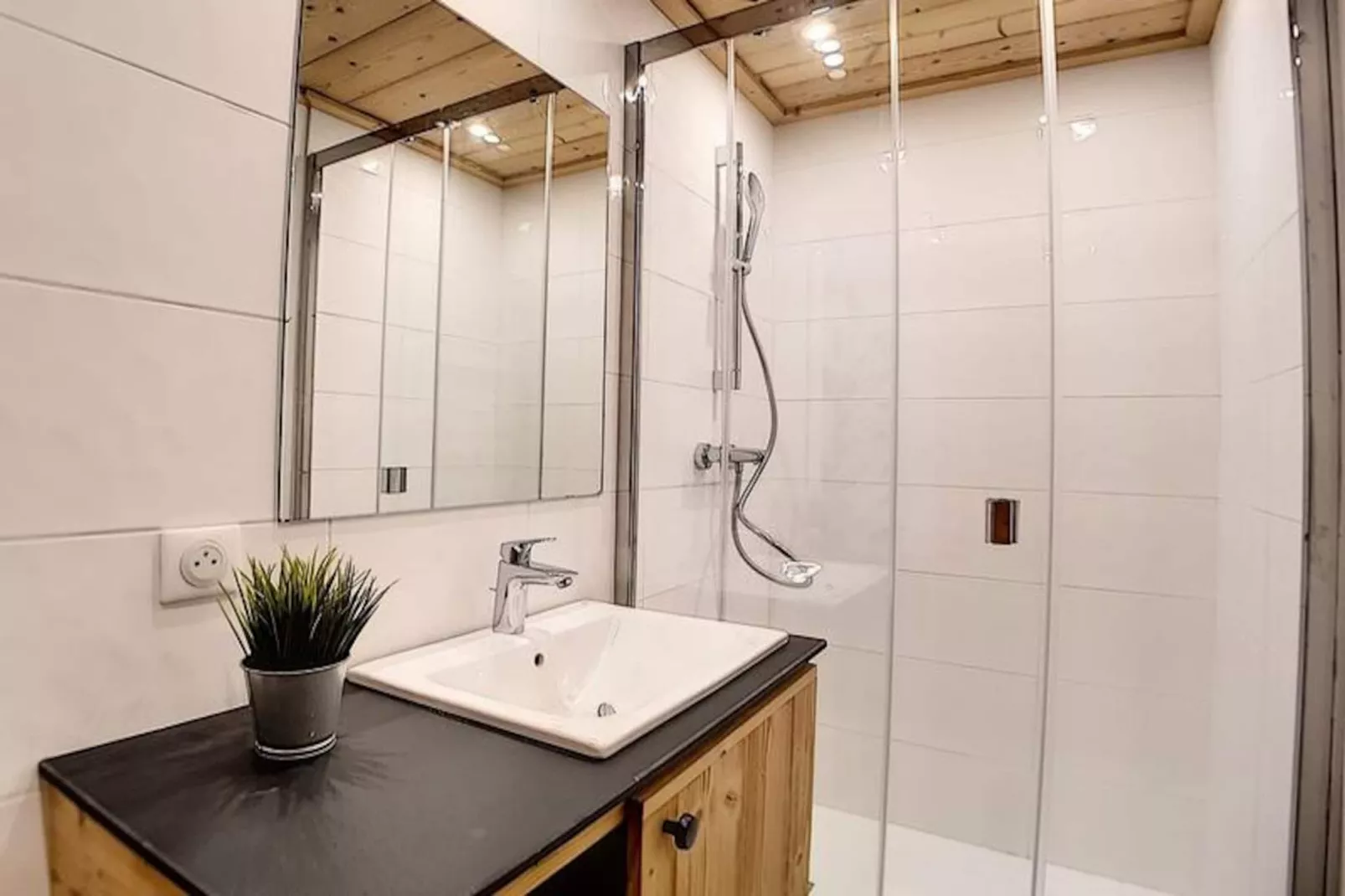 Résidence Biellaz-Niet-getagd