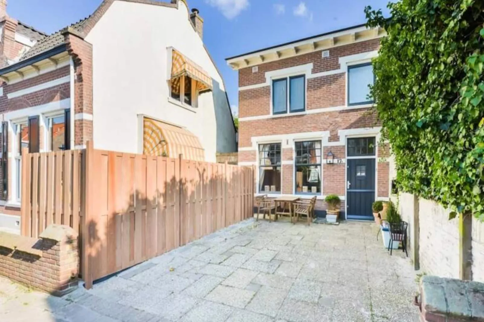 Cute Beach House-Niet-getagd