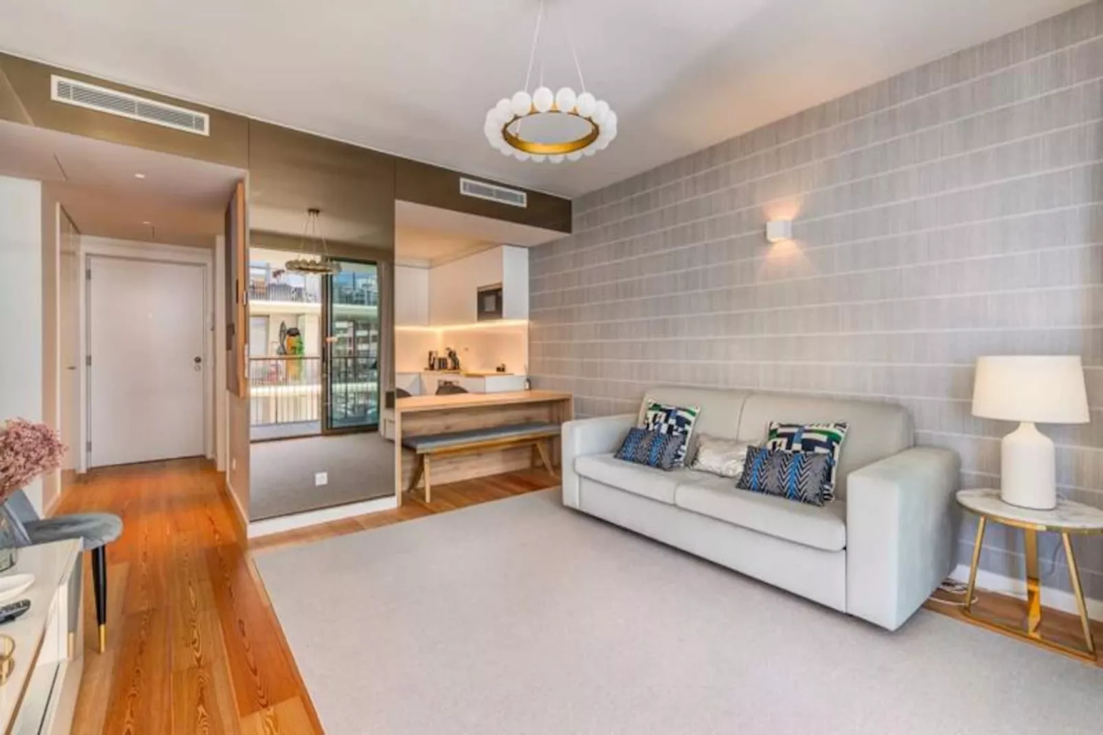 Bayline - Dinas Apartment-Niet-getagd