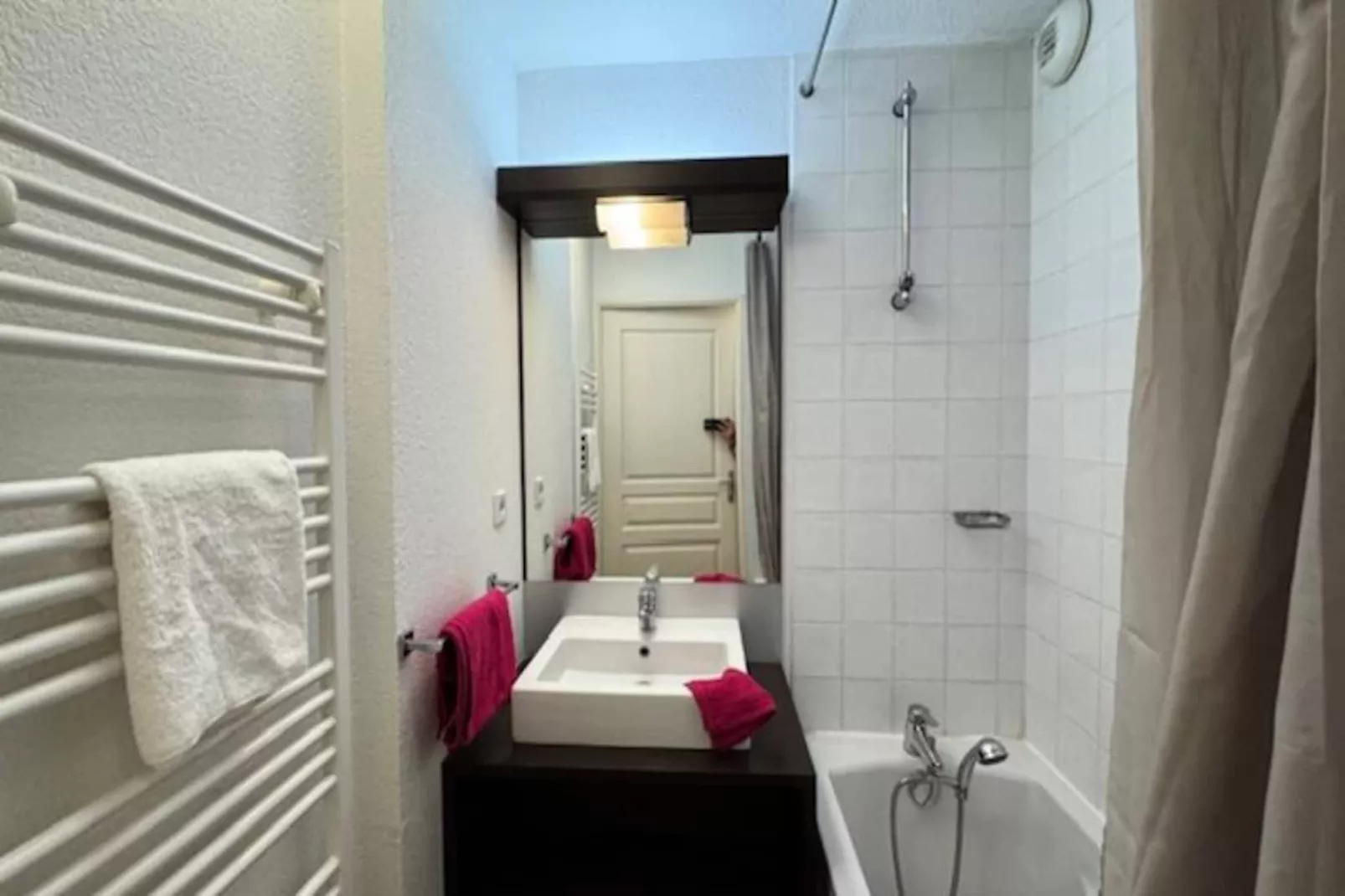 Résidence Eterlou-Niet-getagd