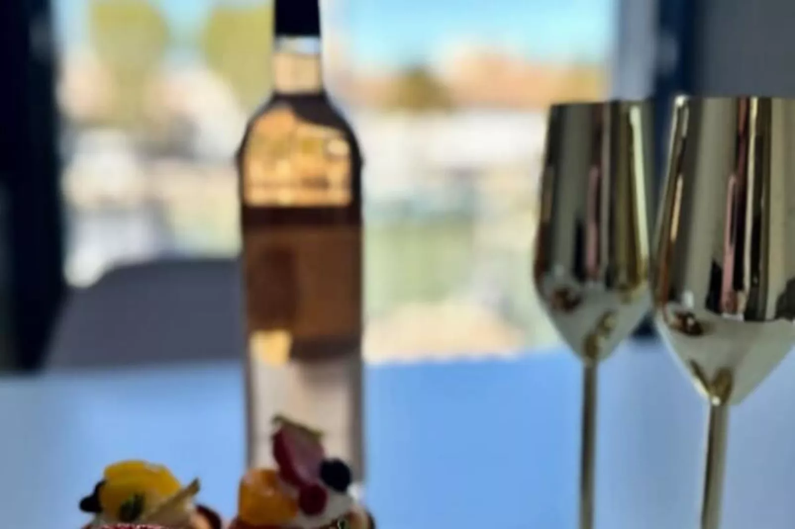 Résidence Les Palmiers -  Appartement Une Chambre Vue Canal-Niet-getagd