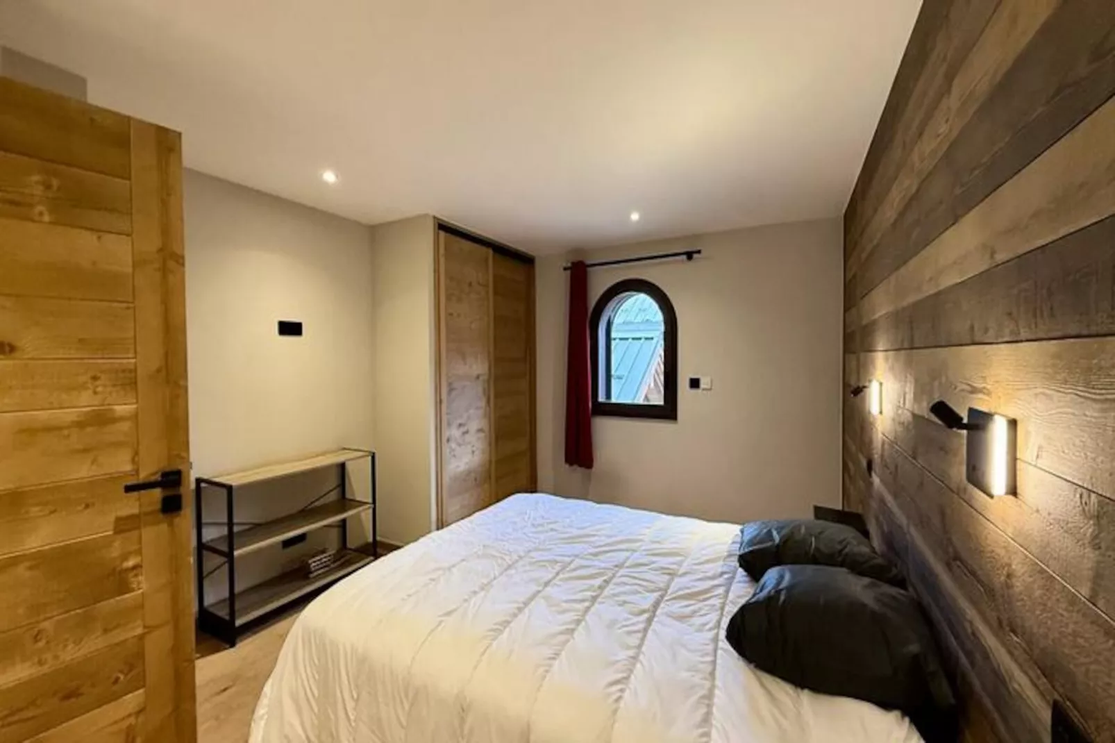 Résidence Complexe Aiguilles-Niet-getagd