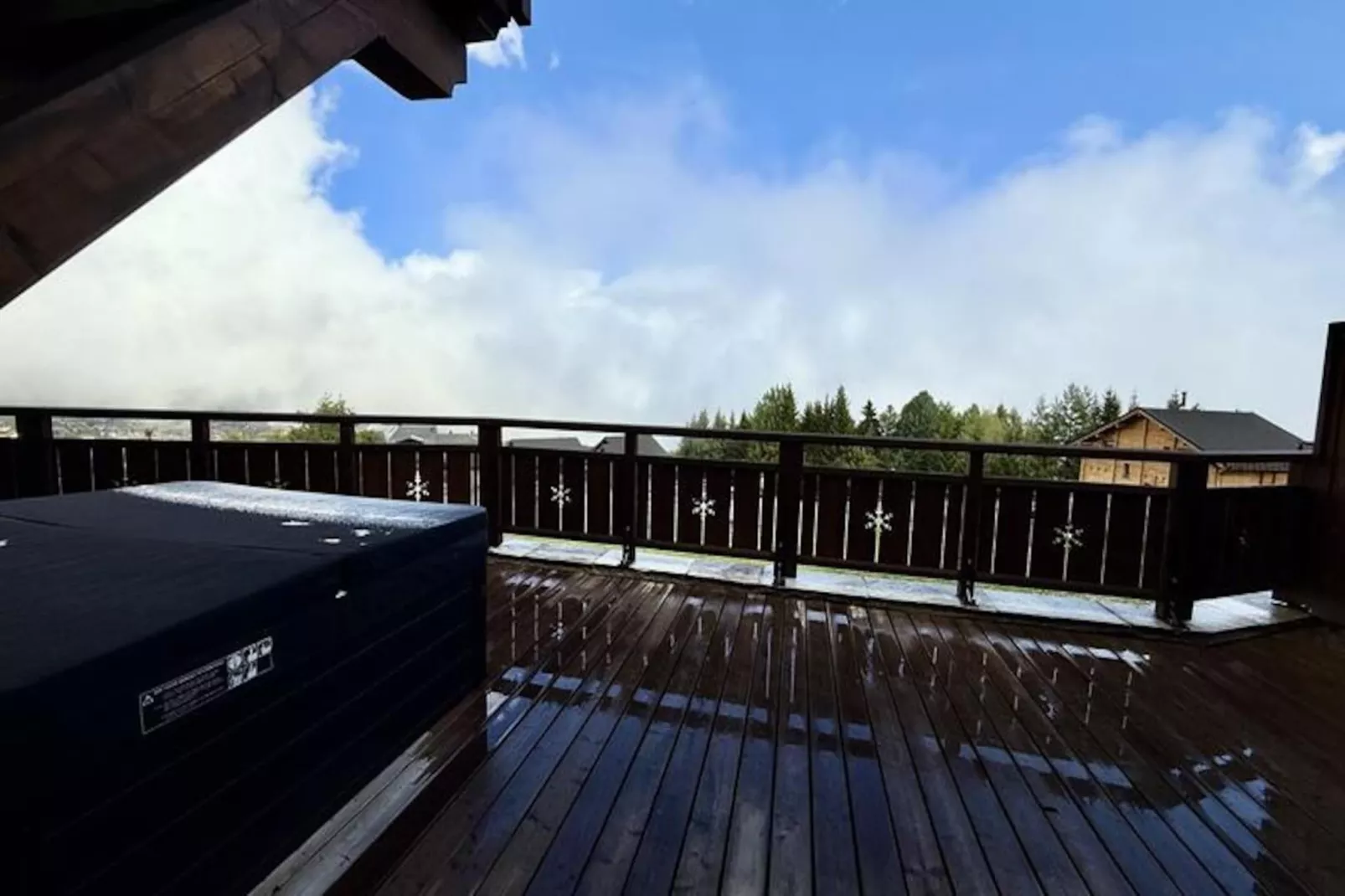 Résidence Complexe Aiguilles-Niet-getagd