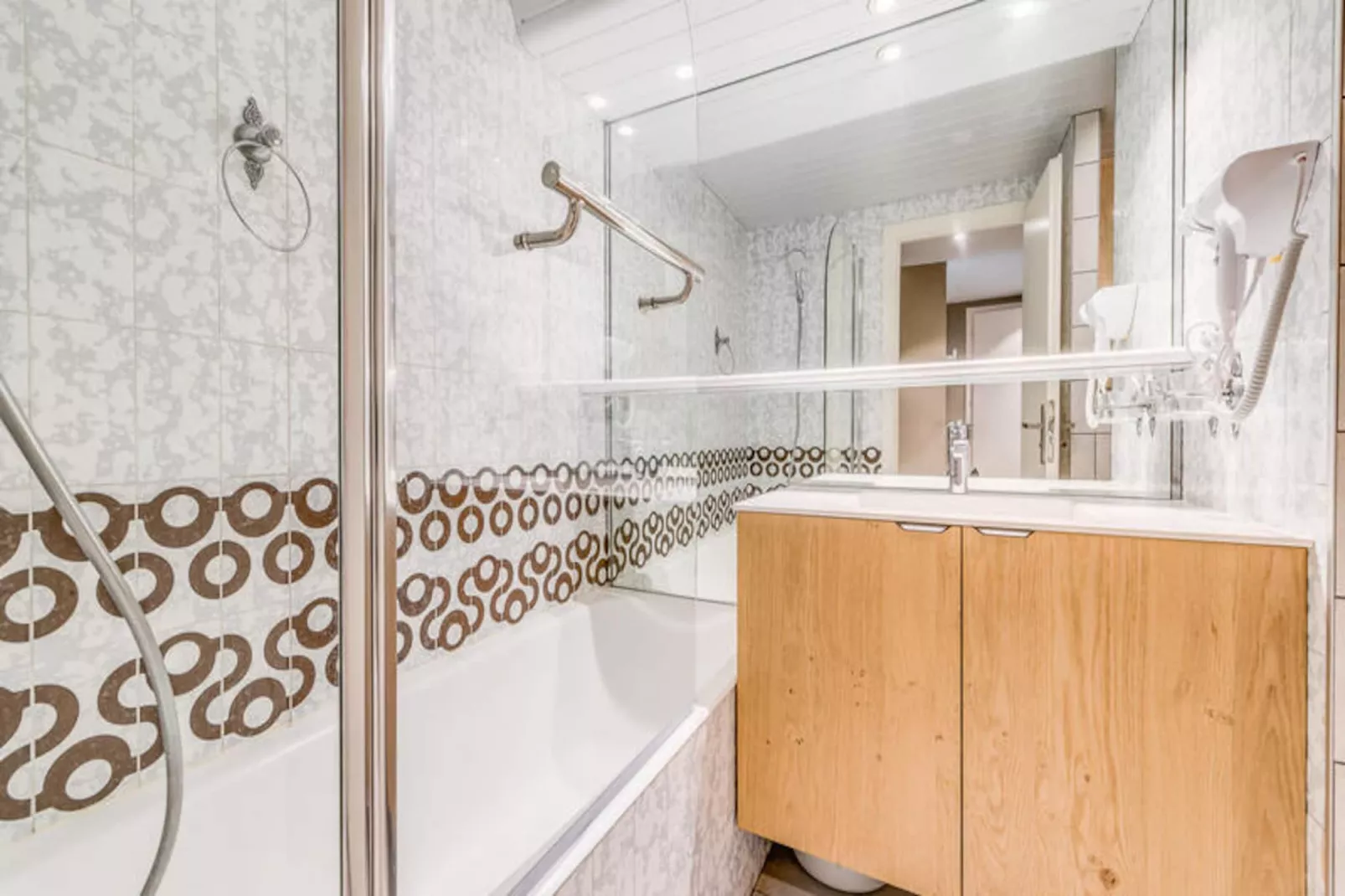 Résidence Palafour-Niet-getagd