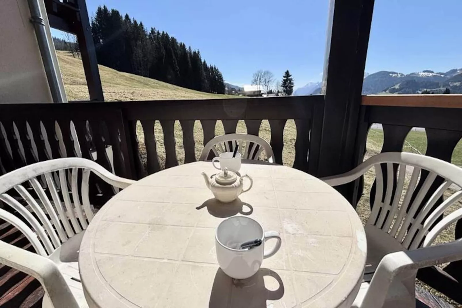 Résidence Les Gentianes-Niet-getagd