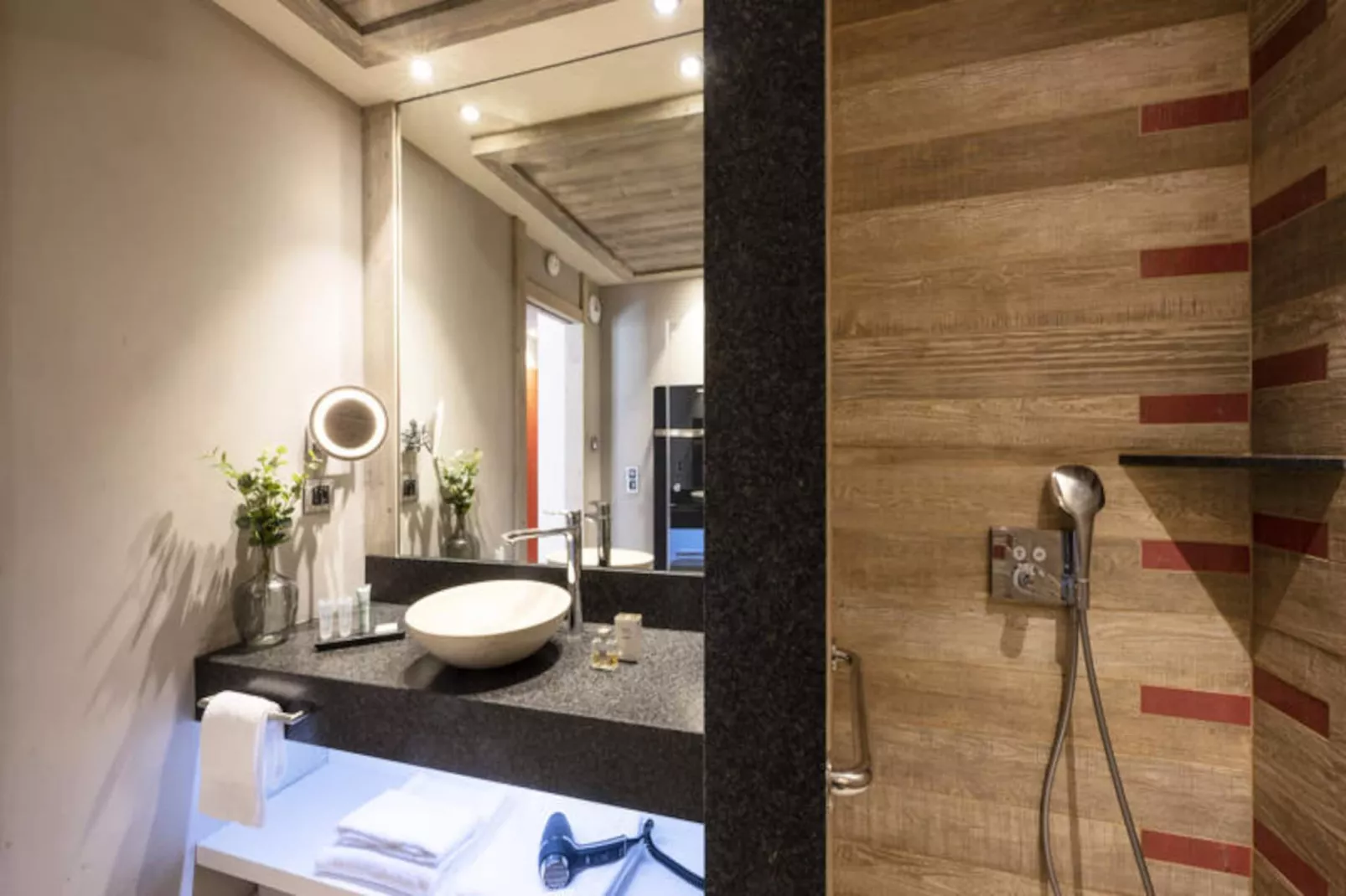 MGM Hôtels & Résidences - Hôtel Les Suites d'Alexane ****-Niet-getagd